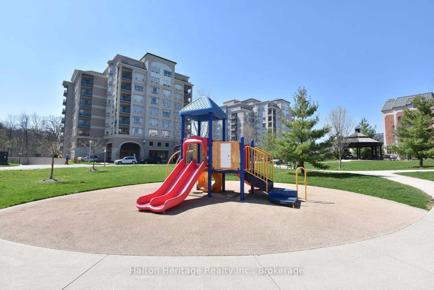 Photo 42 of Unit 501, 3000 Creekside Drive, Hamilton, Dundas — HOMEH