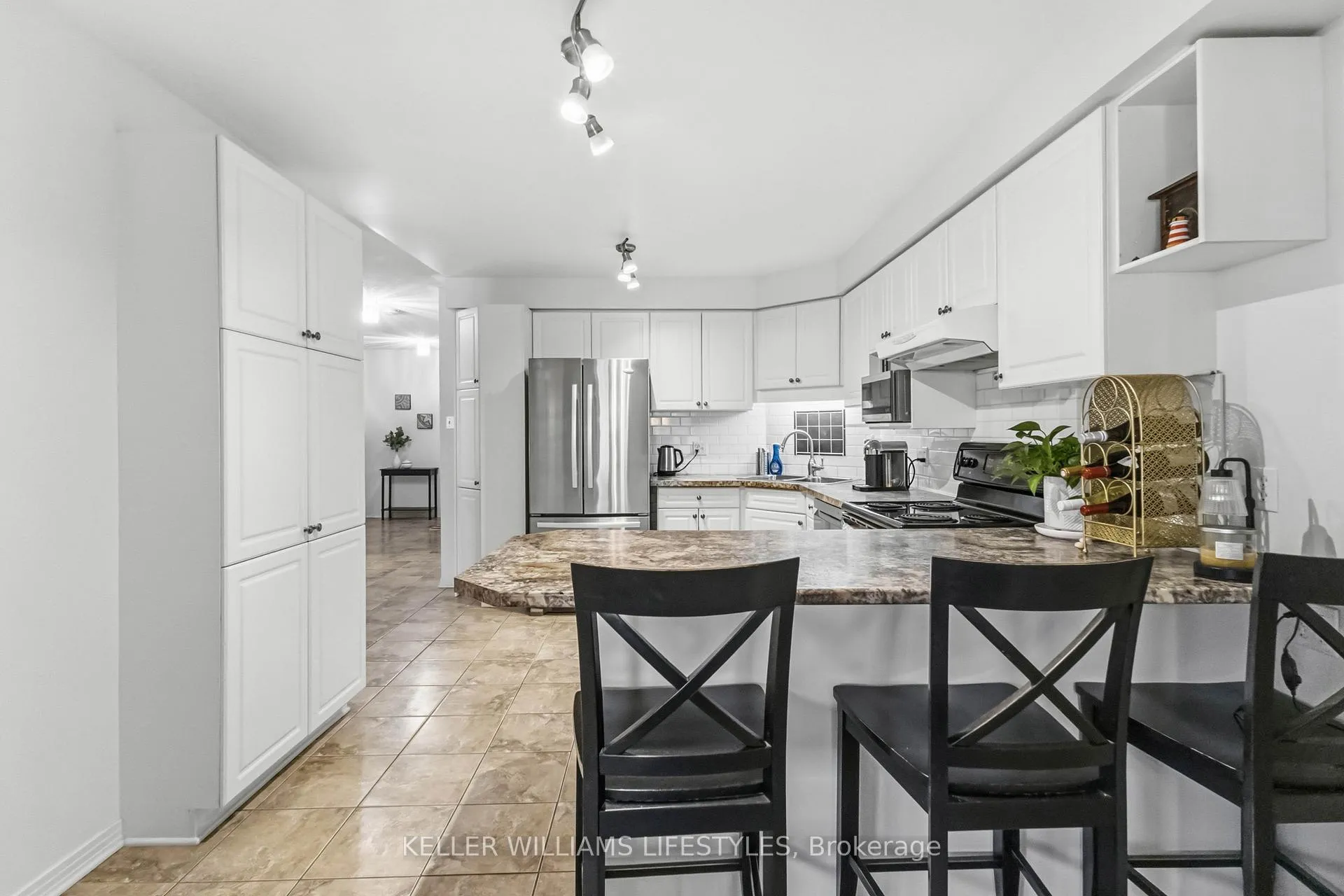 Photo 9 of Unit 11, 155 Killarney Road, London, North H — HOMEH