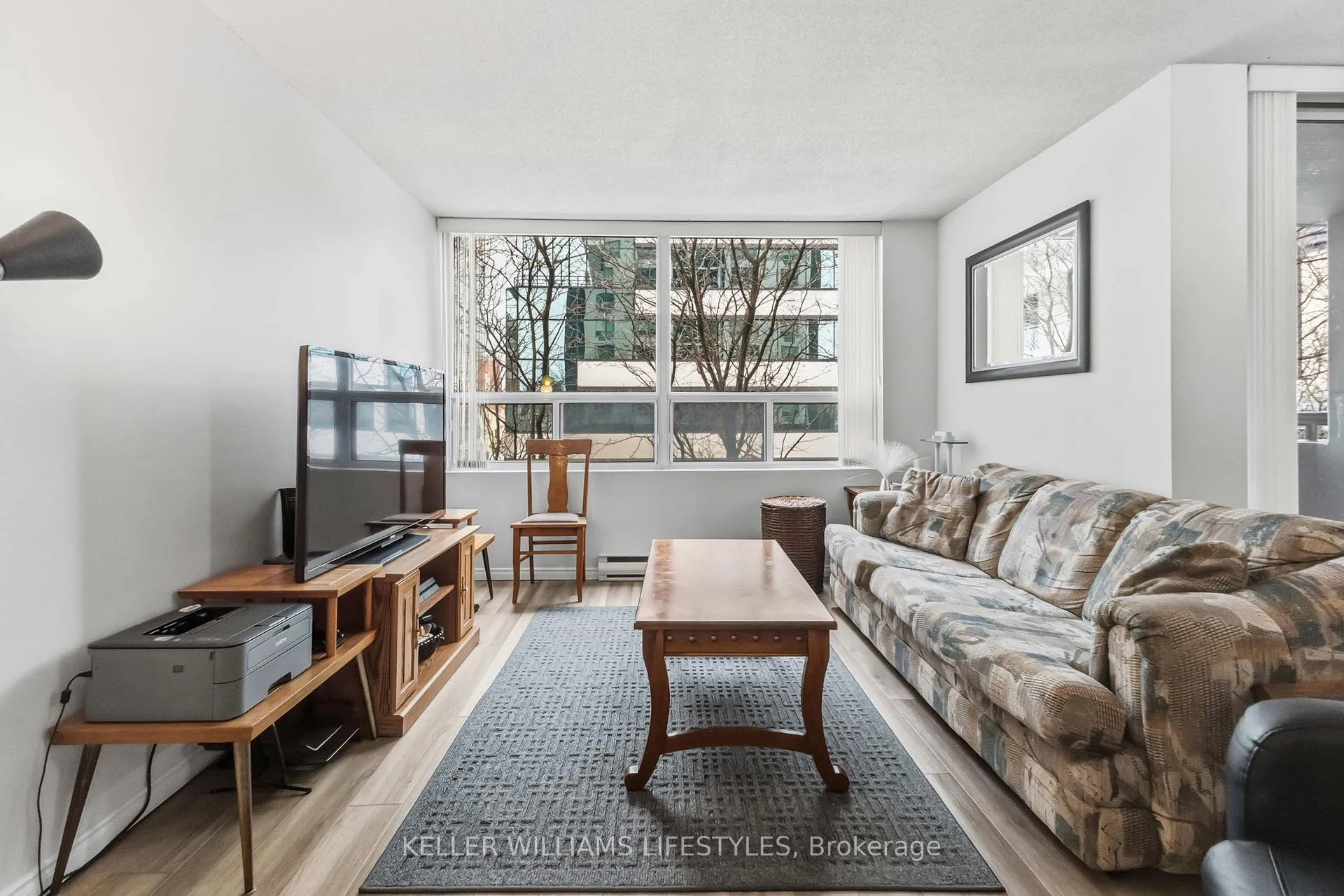 Photo 11 of Unit 405, 155 Kent Street, London, East F — HOMEH