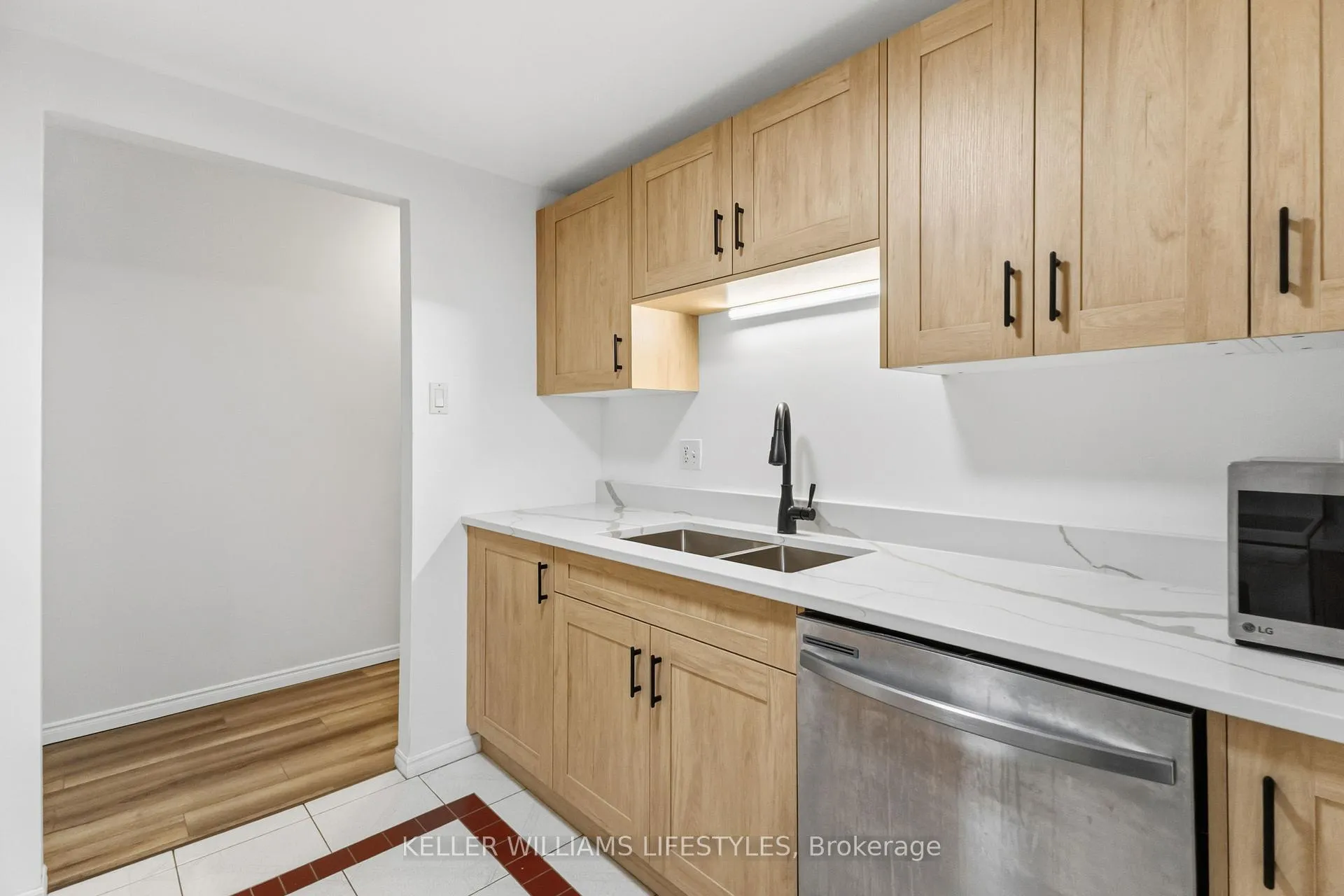 Photo 21 of Unit 405, 155 Kent Street, London, East F — HOMEH