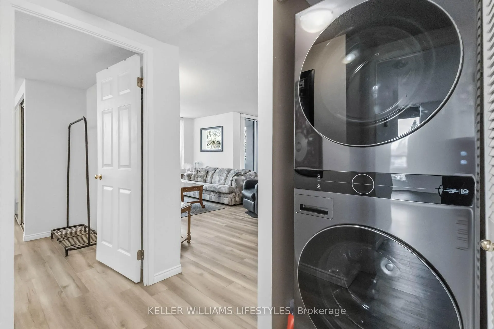 Photo 22 of Unit 405, 155 Kent Street, London, East F — HOMEH