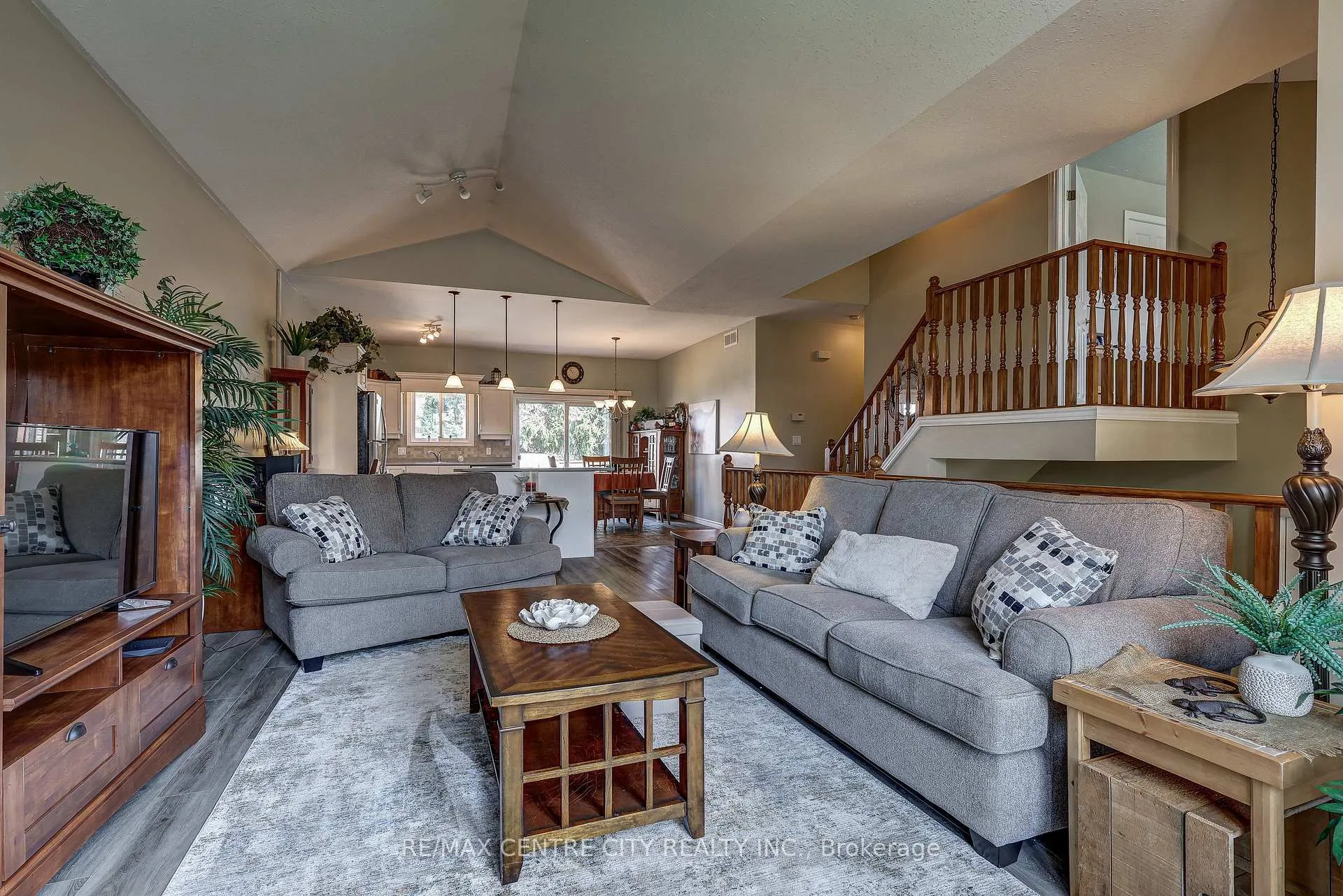 Photo 13 of 3 Steeplechase Court, St. Thomas — HOMEH