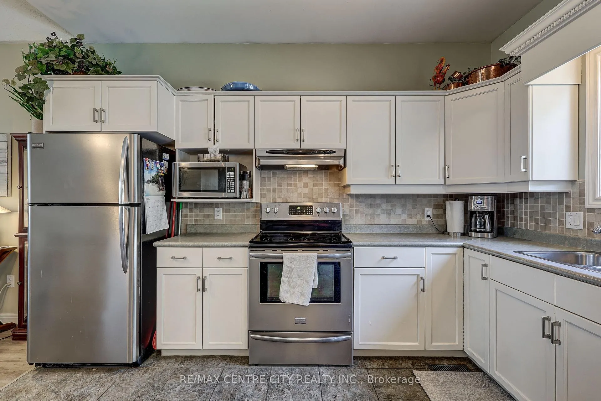 Photo 19 of 3 Steeplechase Court, St. Thomas — HOMEH