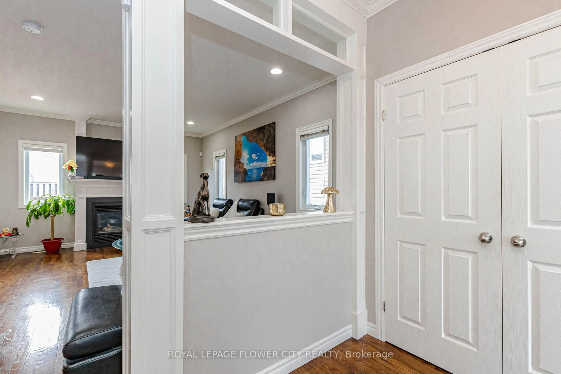 Photo 7 of 1698 Healy Road, London, North I — HOMEH