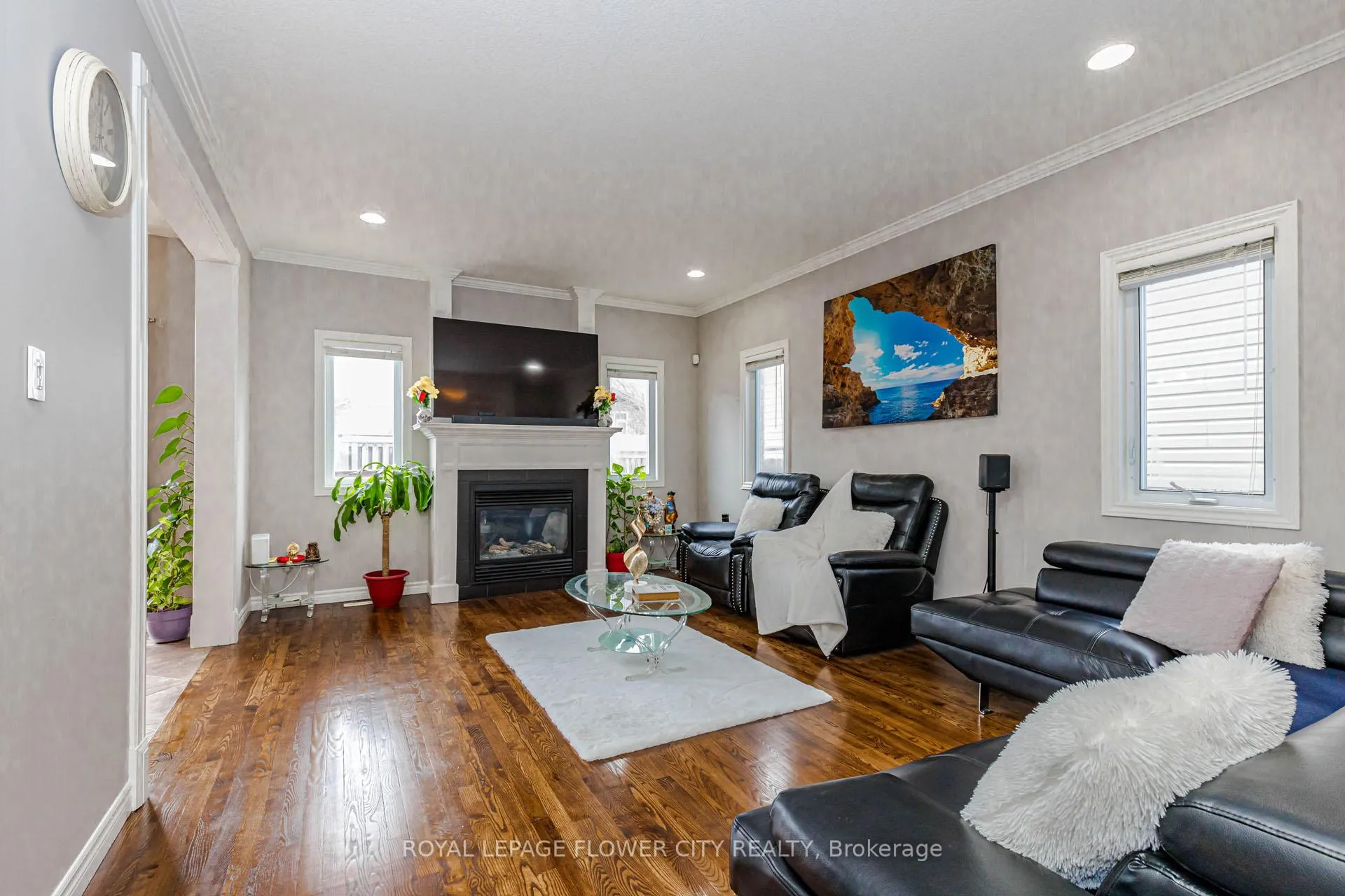 Photo 9 of 1698 Healy Road, London, North I — HOMEH