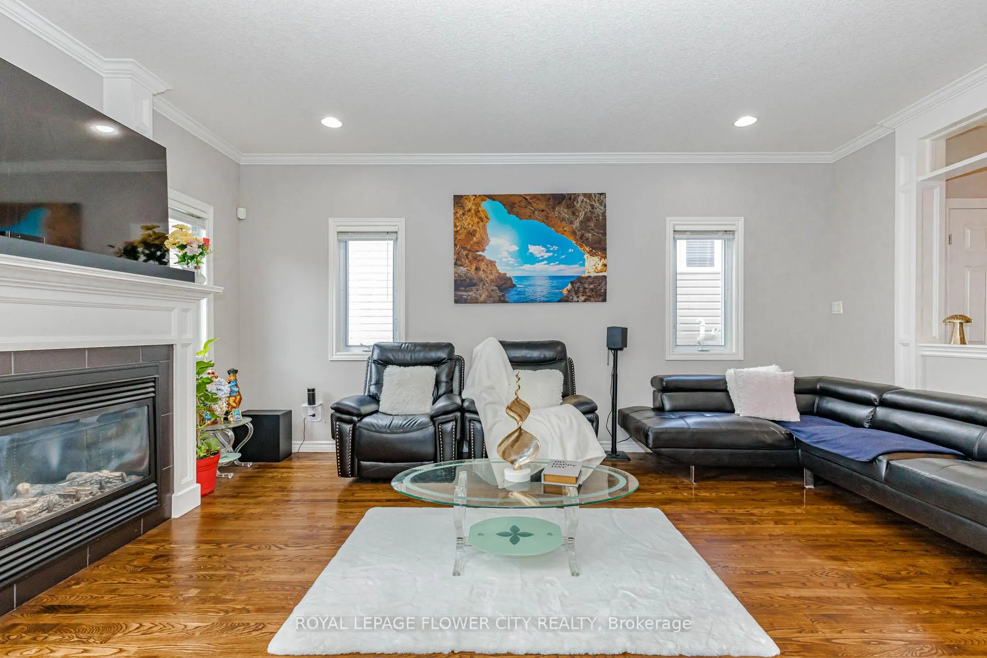 Photo 10 of 1698 Healy Road, London, North I — HOMEH