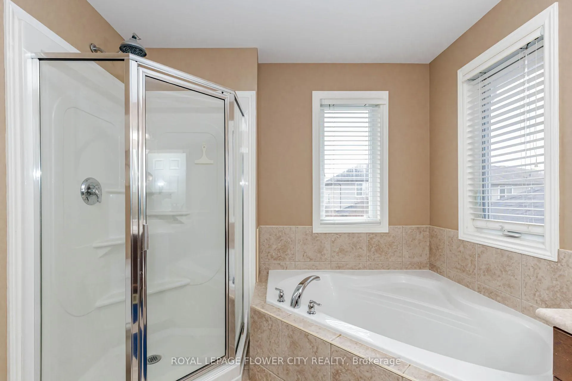 Photo 31 of 1698 Healy Road, London, North I — HOMEH
