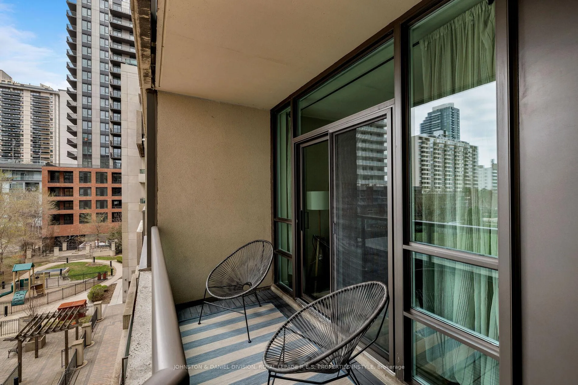Photo 21 of Unit 401, 88 Broadway Avenue, Toronto, Mount Pleasant West — HOMEH