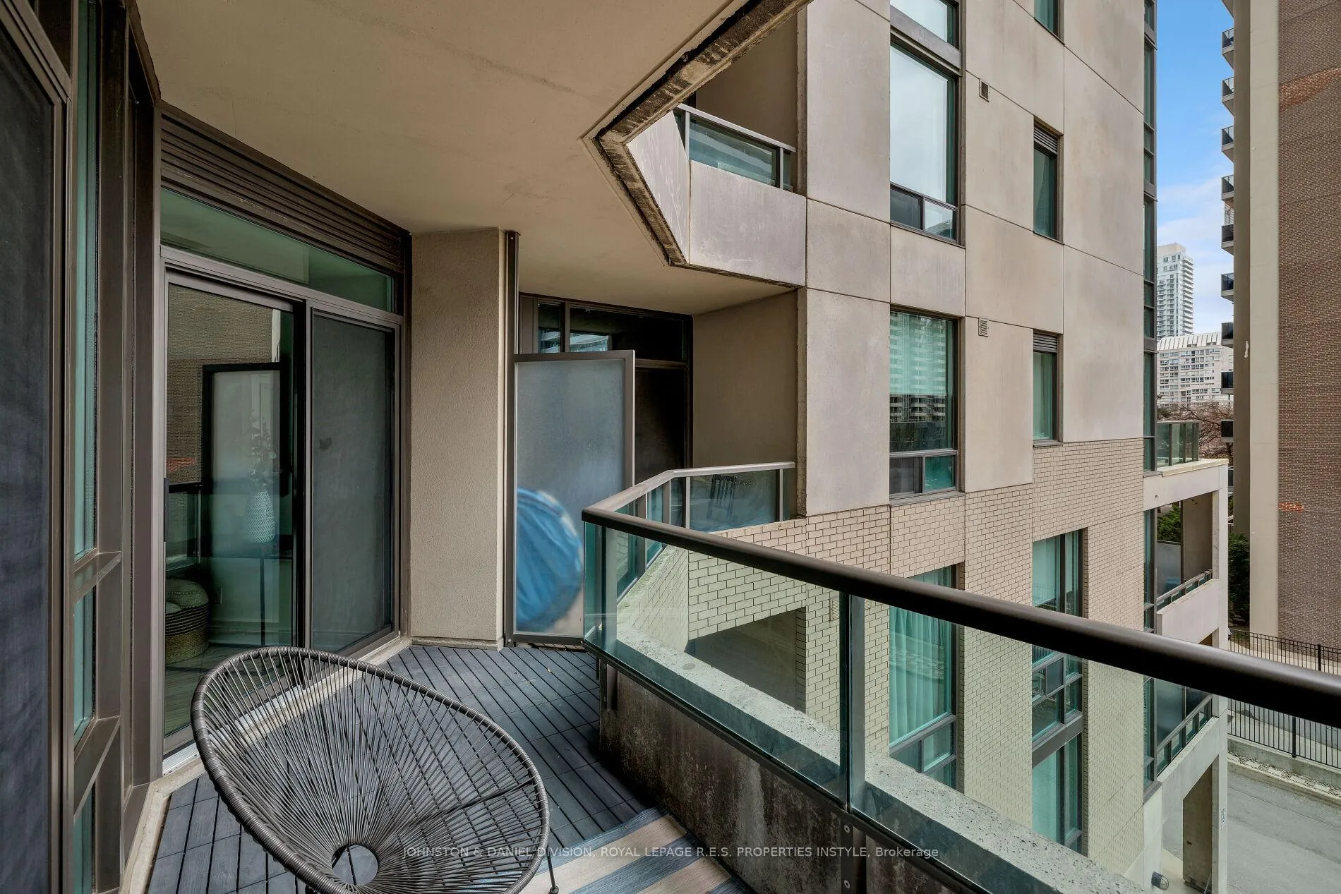 Photo 23 of Unit 401, 88 Broadway Avenue, Toronto, Mount Pleasant West — HOMEH