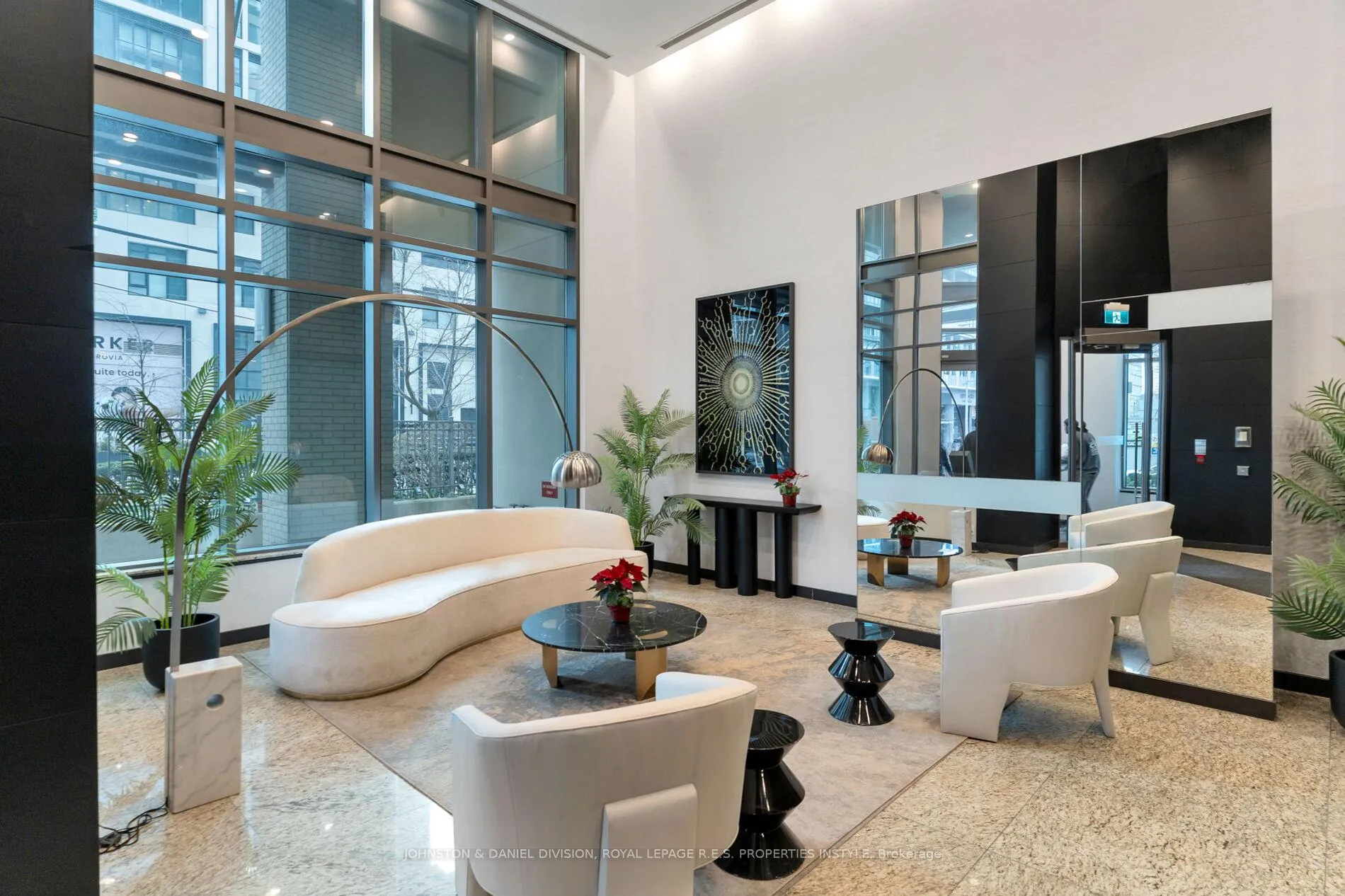 Photo 33 of Unit 401, 88 Broadway Avenue, Toronto, Mount Pleasant West — HOMEH