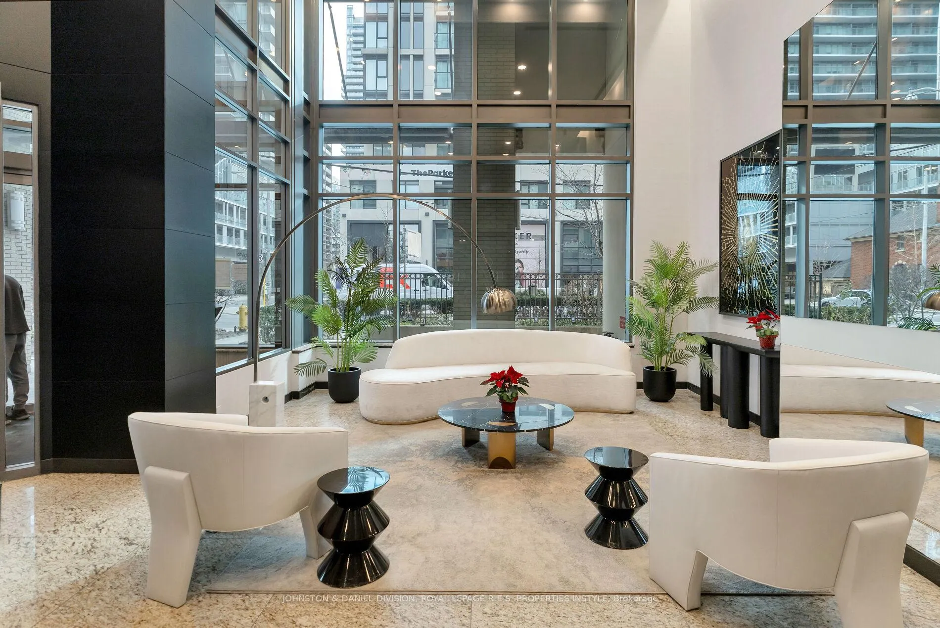 Photo 34 of Unit 401, 88 Broadway Avenue, Toronto, Mount Pleasant West — HOMEH