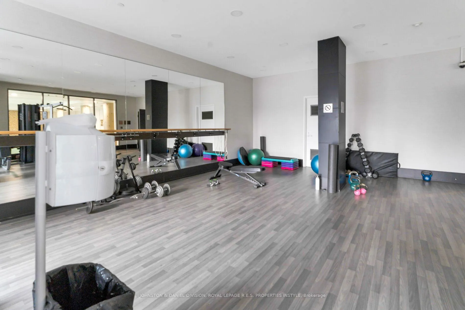Photo 39 of Unit 401, 88 Broadway Avenue, Toronto, Mount Pleasant West — HOMEH