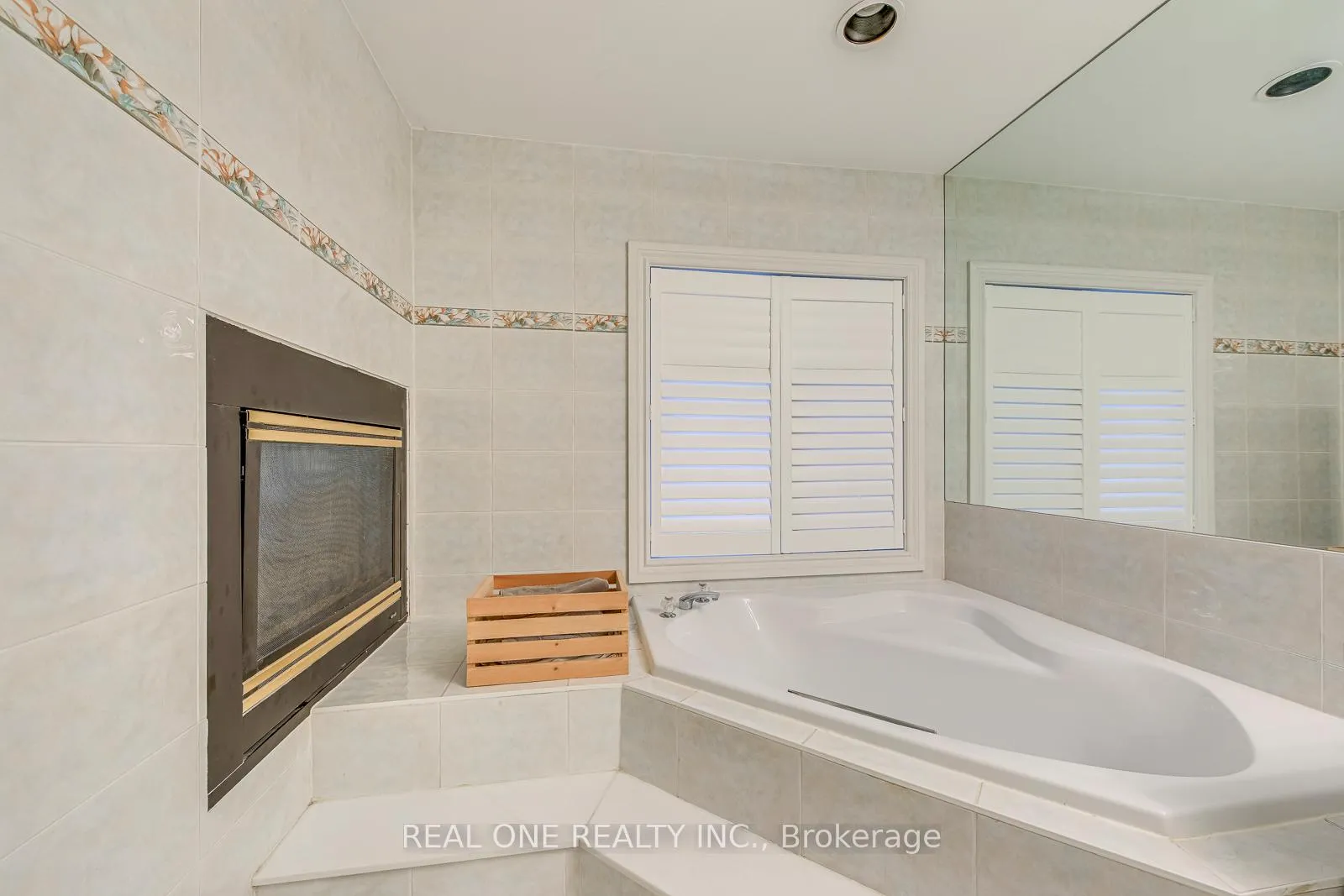 Photo 27 of Unit 6, 2250 Rockingham Drive, Oakville, Joshua Creek — HOMEH