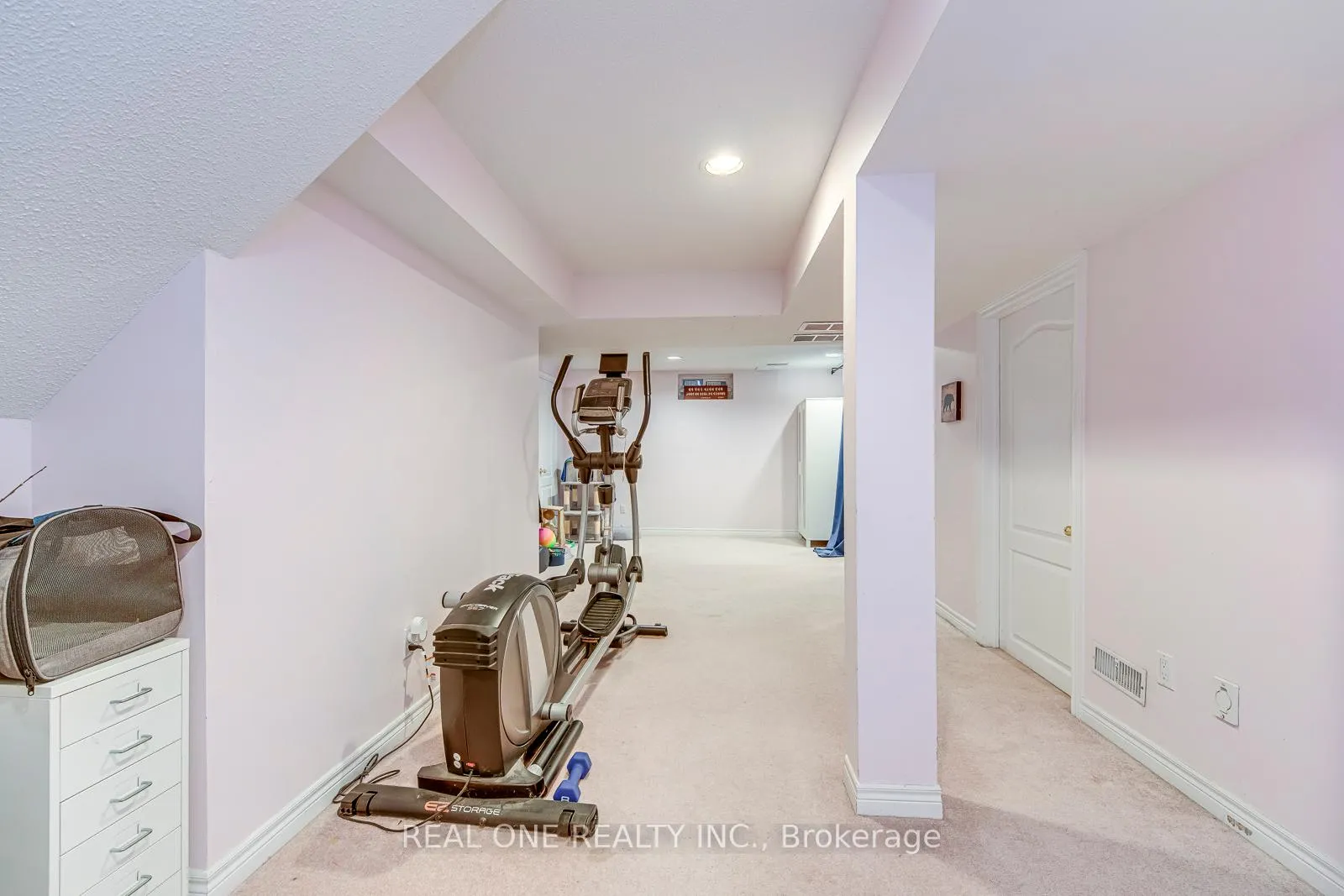 Photo 35 of Unit 6, 2250 Rockingham Drive, Oakville, Joshua Creek — HOMEH