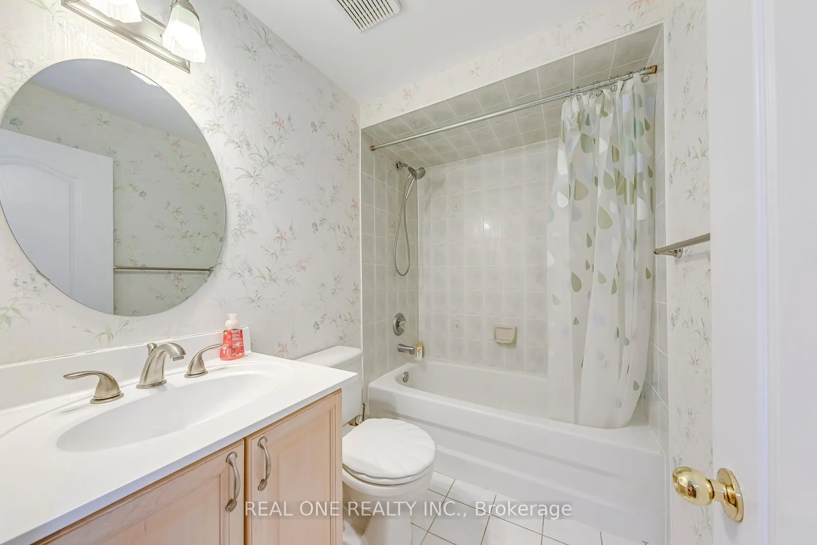 Photo 38 of Unit 6, 2250 Rockingham Drive, Oakville, Joshua Creek — HOMEH