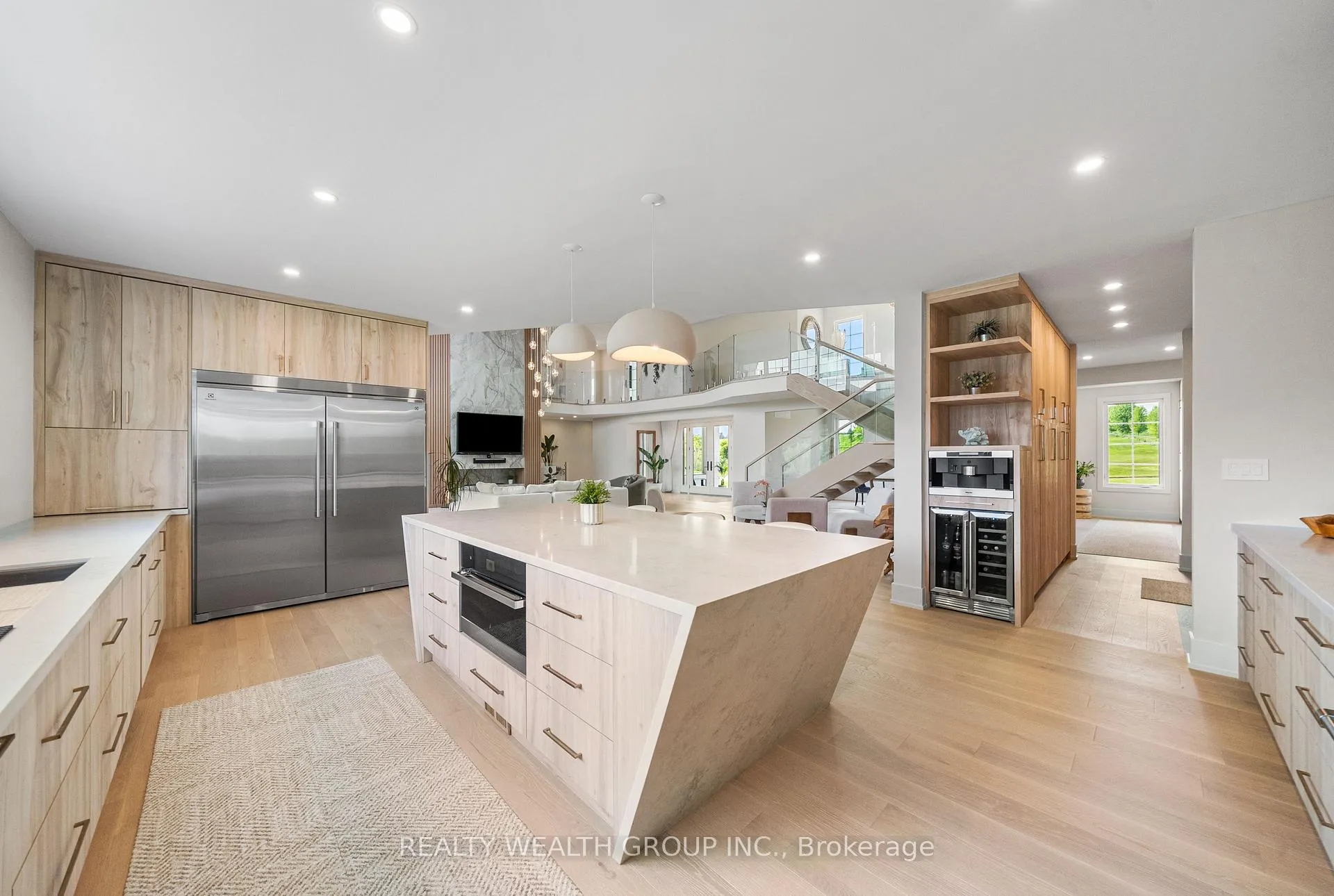 Photo 14 of 105 Franklin Crescent, Whitby, Rural Whitby — HOMEH
