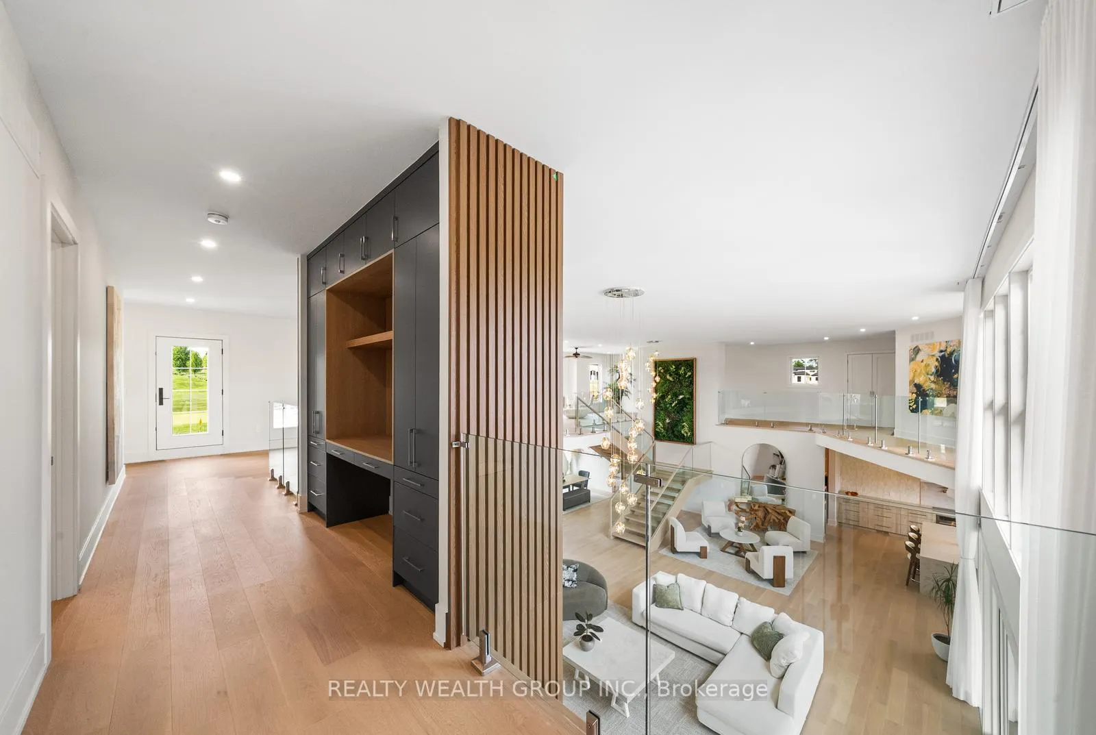 Photo 27 of 105 Franklin Crescent, Whitby, Rural Whitby — HOMEH