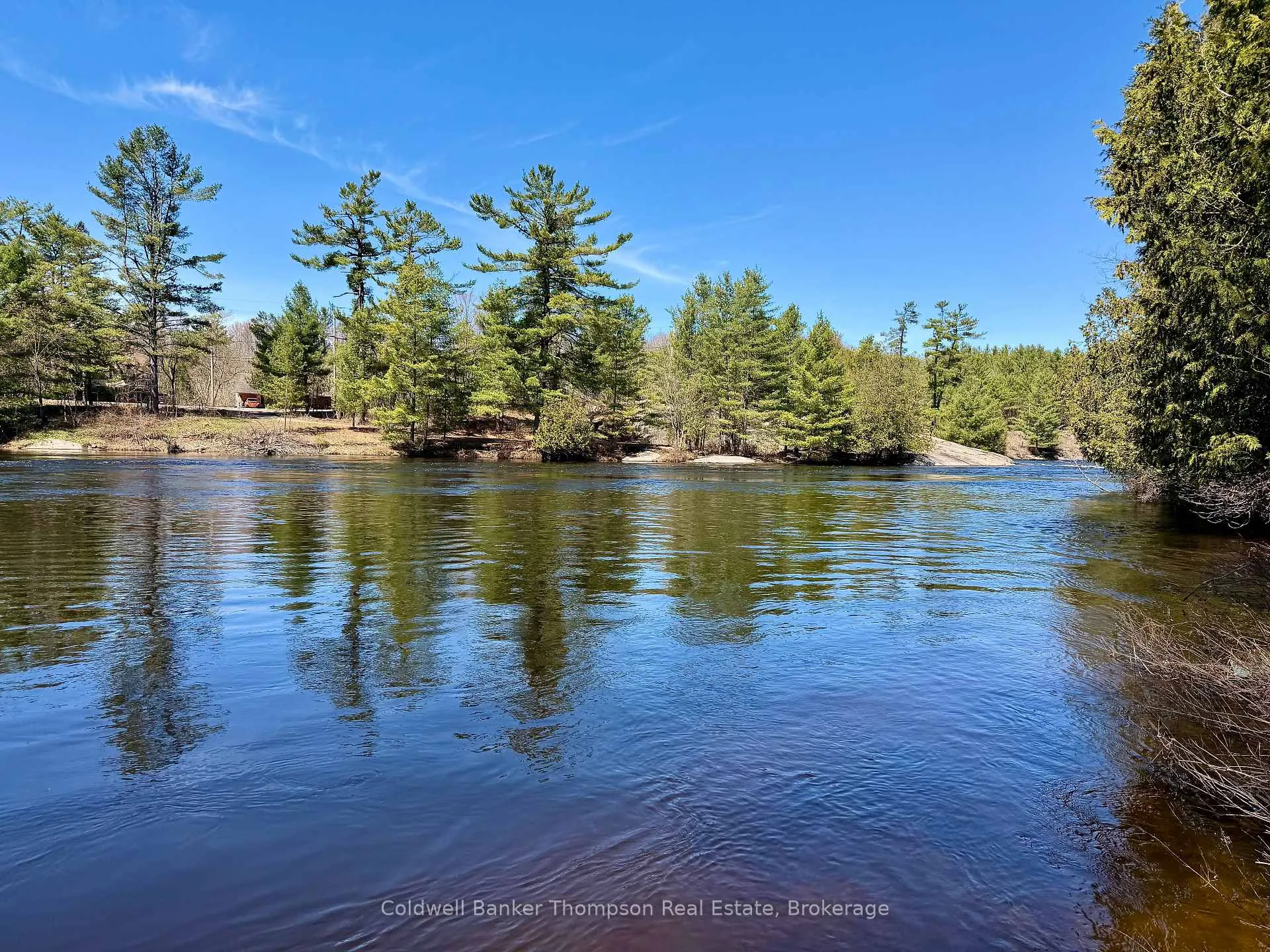 Photo 41 of 145 Front Street, Bracebridge, Macaulay — HOMEH