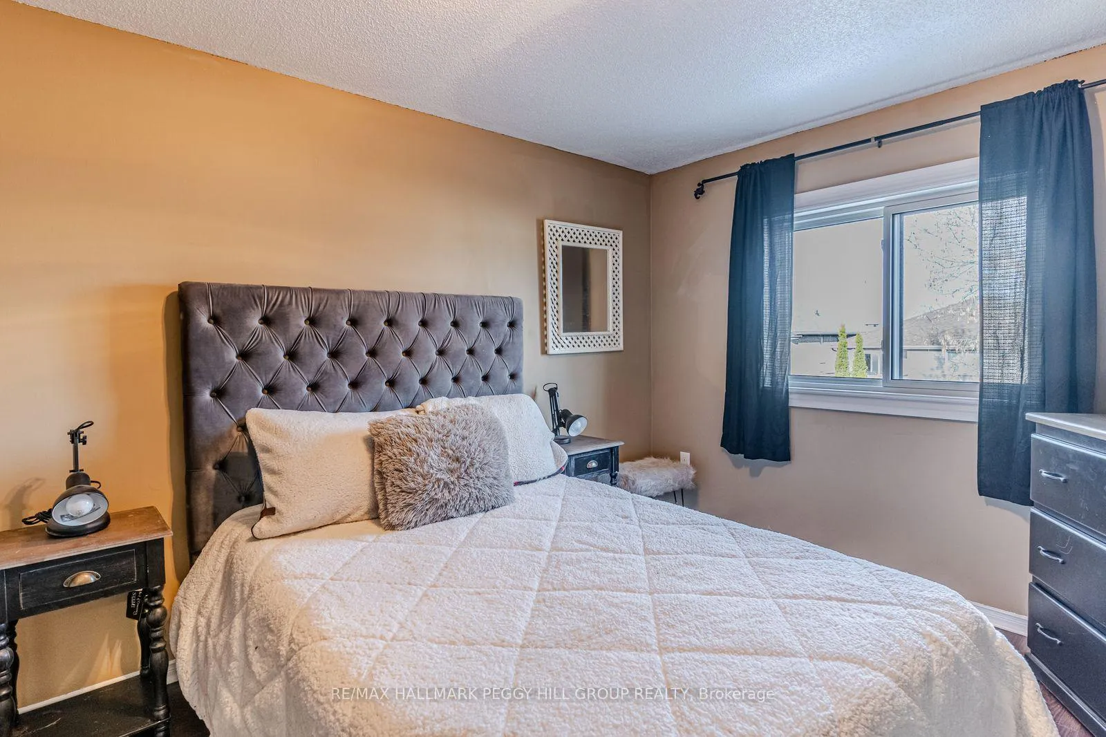 Photo 7 of 222 Country Lane, Barrie, Painswick South — HOMEH
