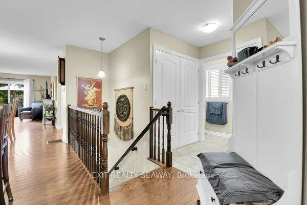 Photo 7 of 3108 Mauricy Crescent, Cornwall — HOMEH