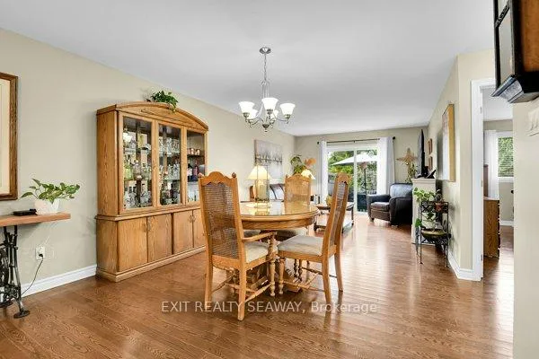 Photo 12 of 3108 Mauricy Crescent, Cornwall — HOMEH