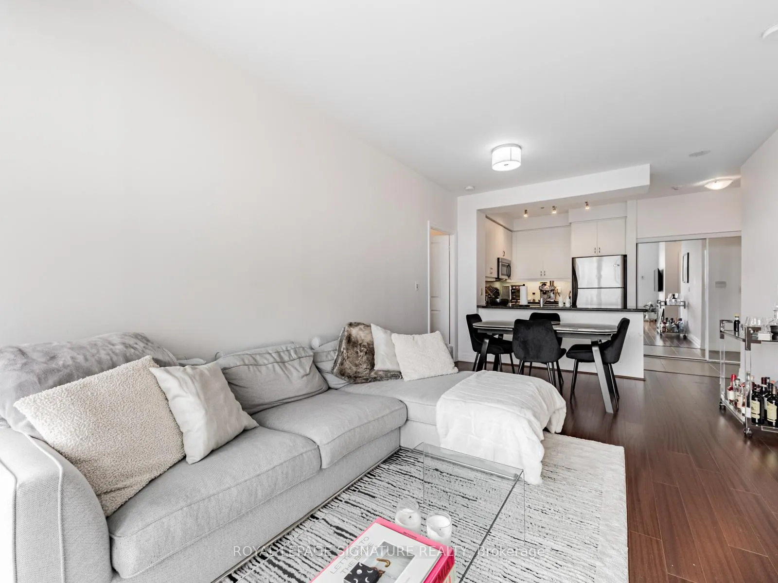 Photo 12 of Unit 1607, 500 St Clair Avenue W, Toronto, Forest Hill South — HOMEH
