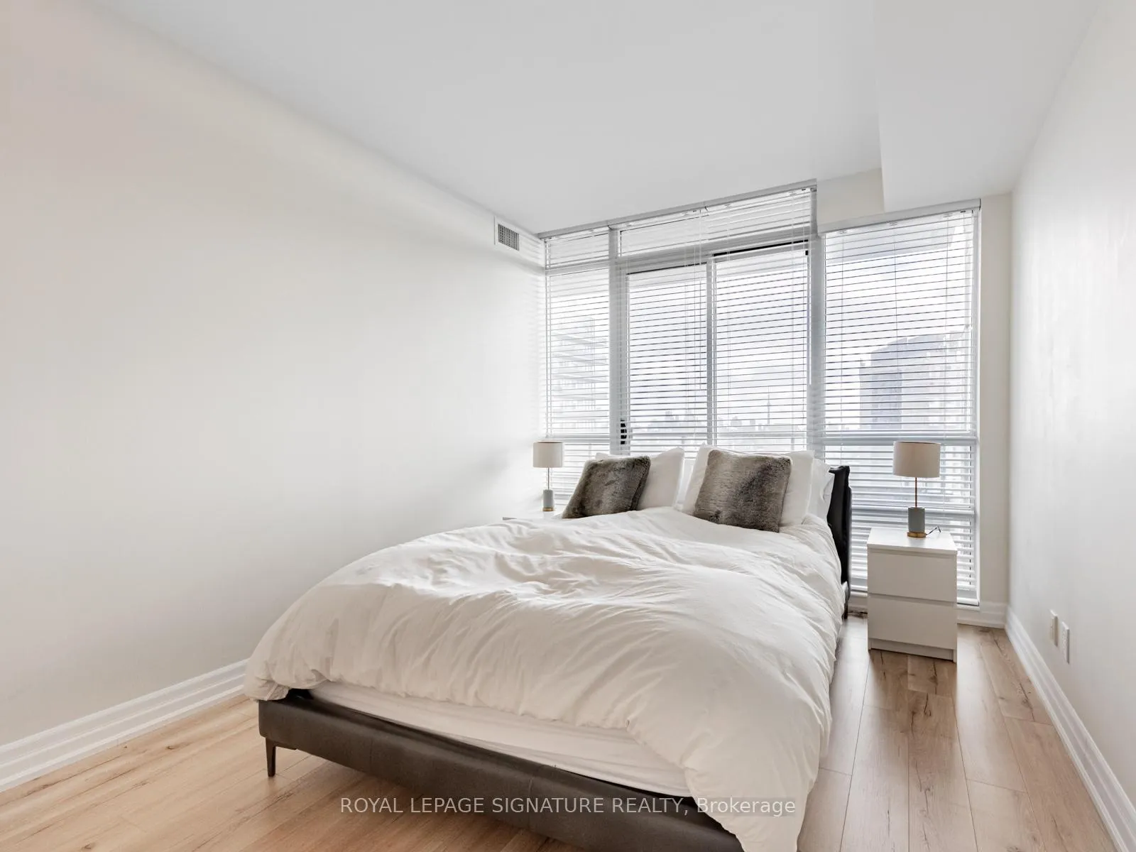 Photo 17 of Unit 1607, 500 St Clair Avenue W, Toronto, Forest Hill South — HOMEH
