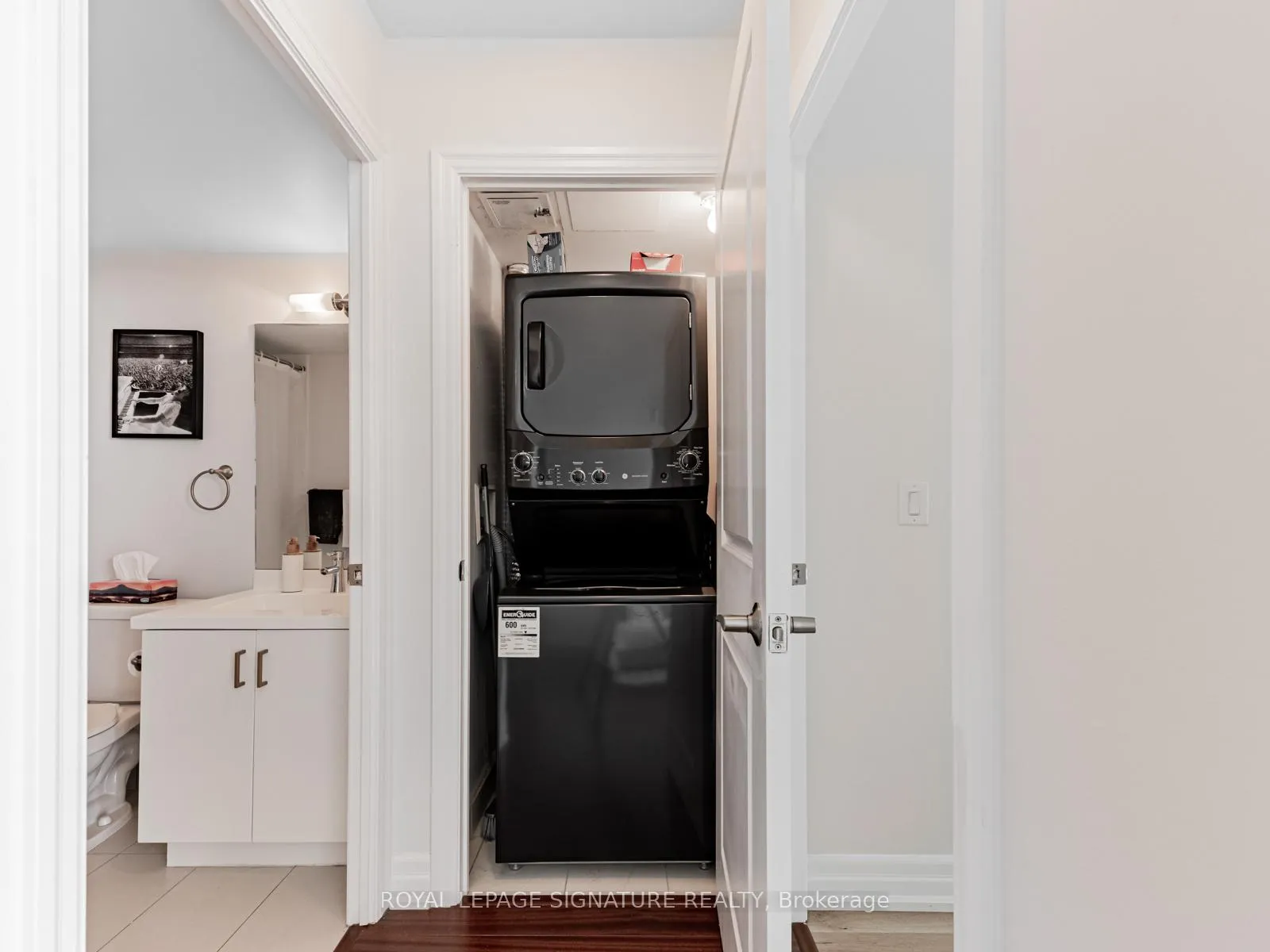 Photo 23 of Unit 1607, 500 St Clair Avenue W, Toronto, Forest Hill South — HOMEH