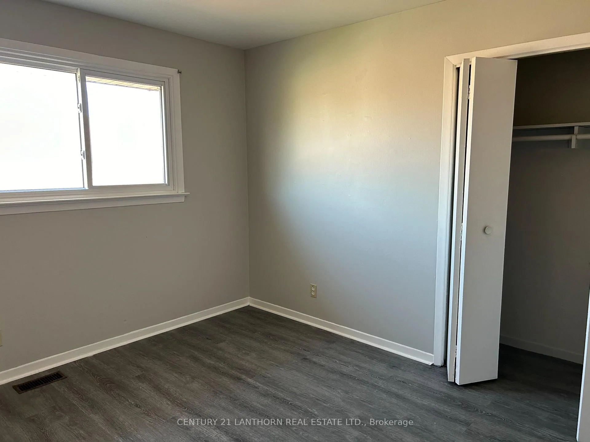 Photo 6 of 18 Union Street, Belleville, Belleville Ward — HOMEH