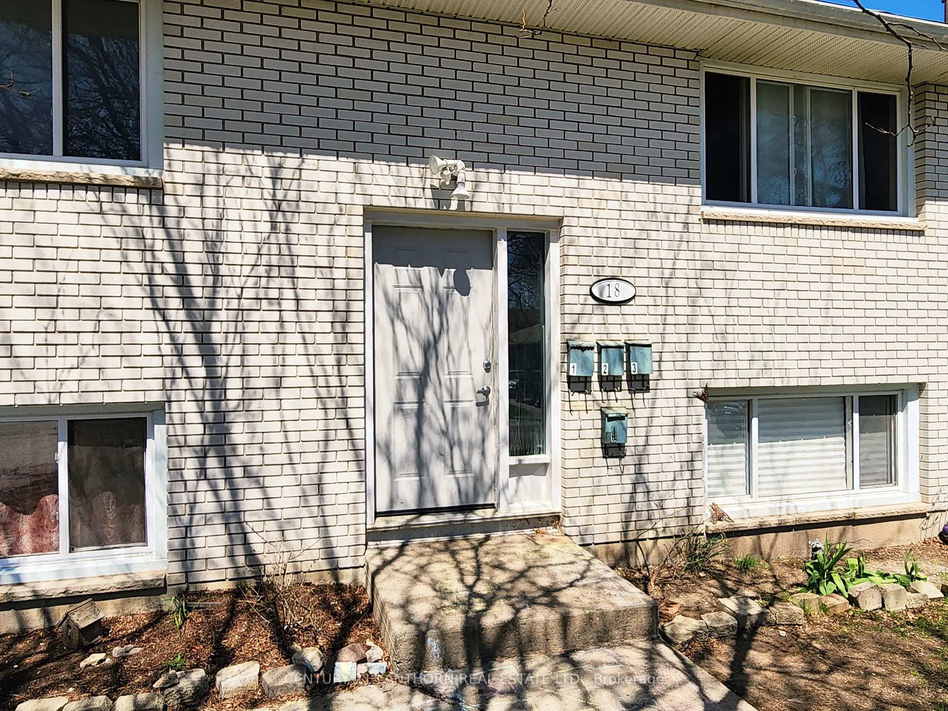 Photo 9 of 18 Union Street, Belleville, Belleville Ward — HOMEH