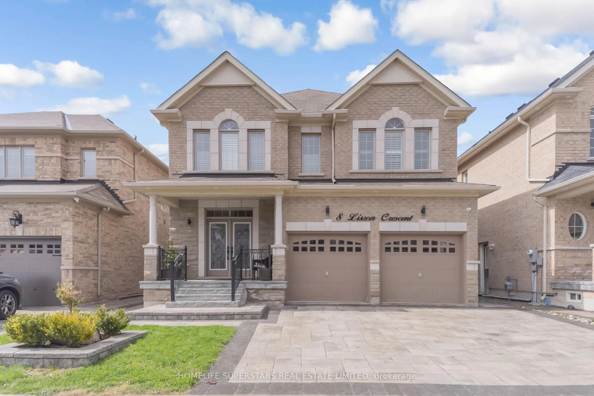 Photo 1 of 8 Lisson Crescent, Brampton, Credit Valley — HOMEH