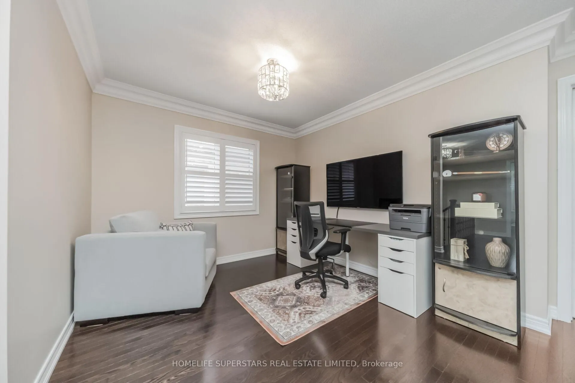 Photo 19 of 8 Lisson Crescent, Brampton, Credit Valley — HOMEH