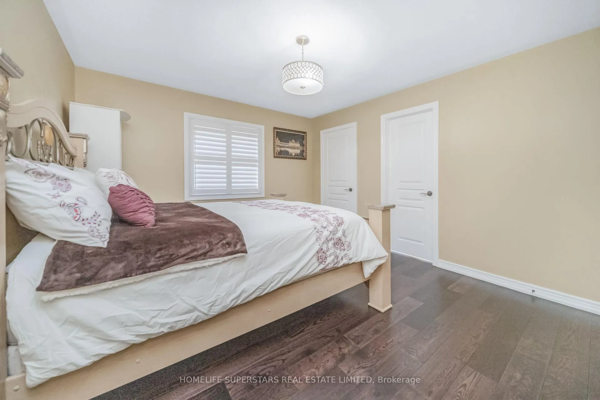 Photo 26 of 8 Lisson Crescent, Brampton, Credit Valley — HOMEH