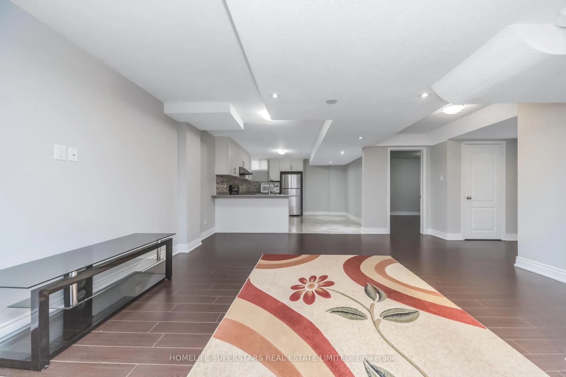 Photo 38 of 8 Lisson Crescent, Brampton, Credit Valley — HOMEH