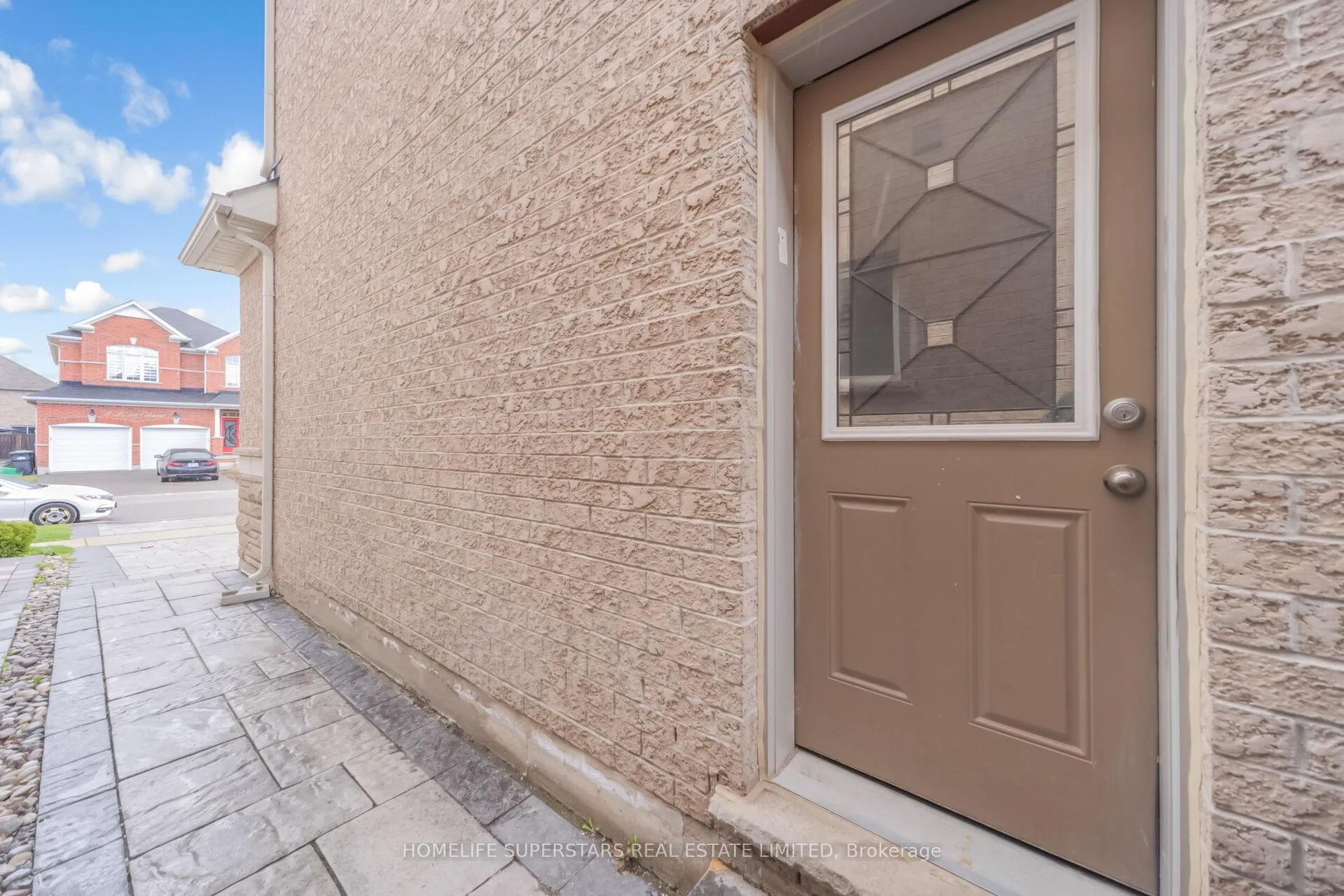 Photo 47 of 8 Lisson Crescent, Brampton, Credit Valley — HOMEH