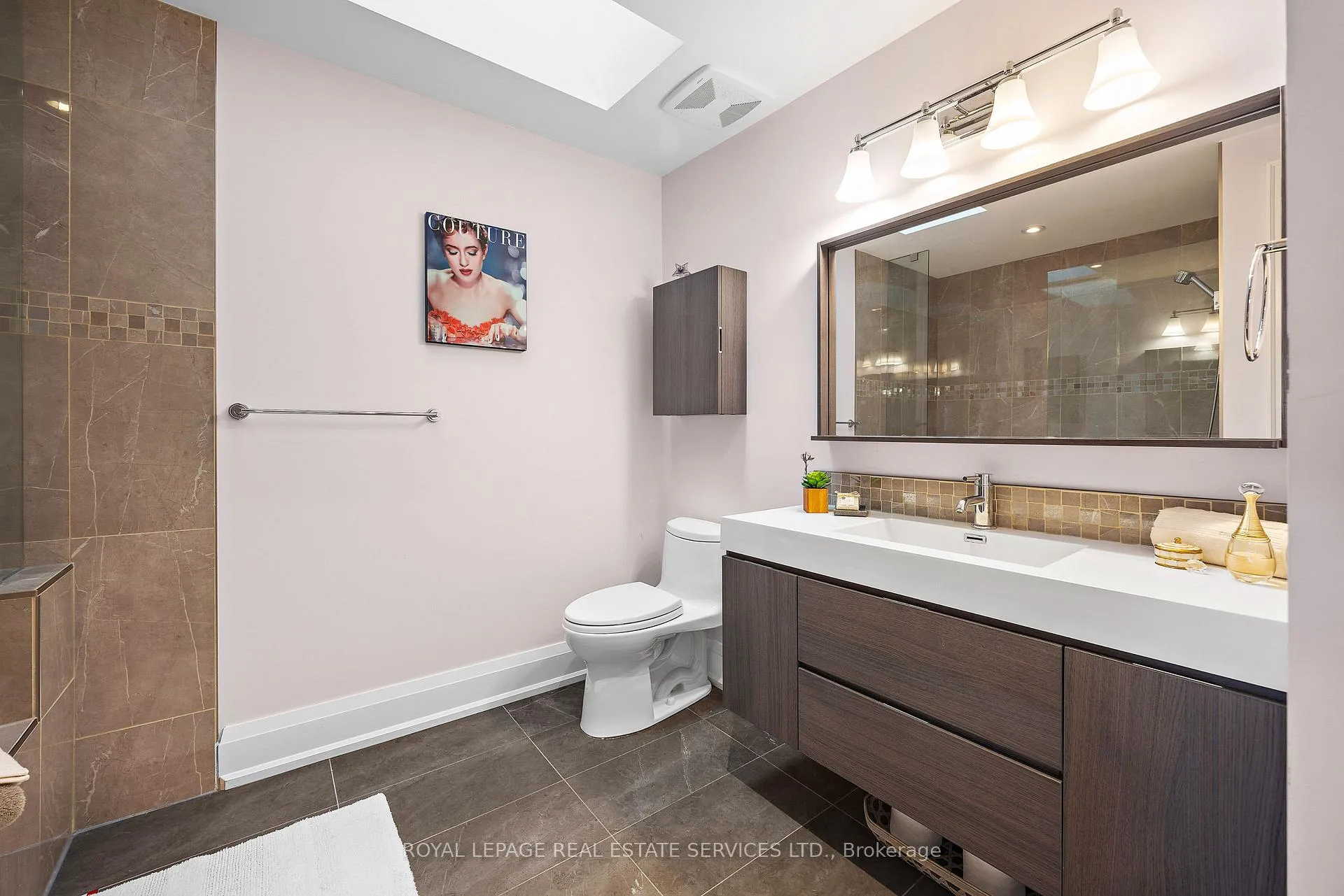 Photo 25 of 55 Stibbard Avenue, Toronto, Mount Pleasant East — HOMEH