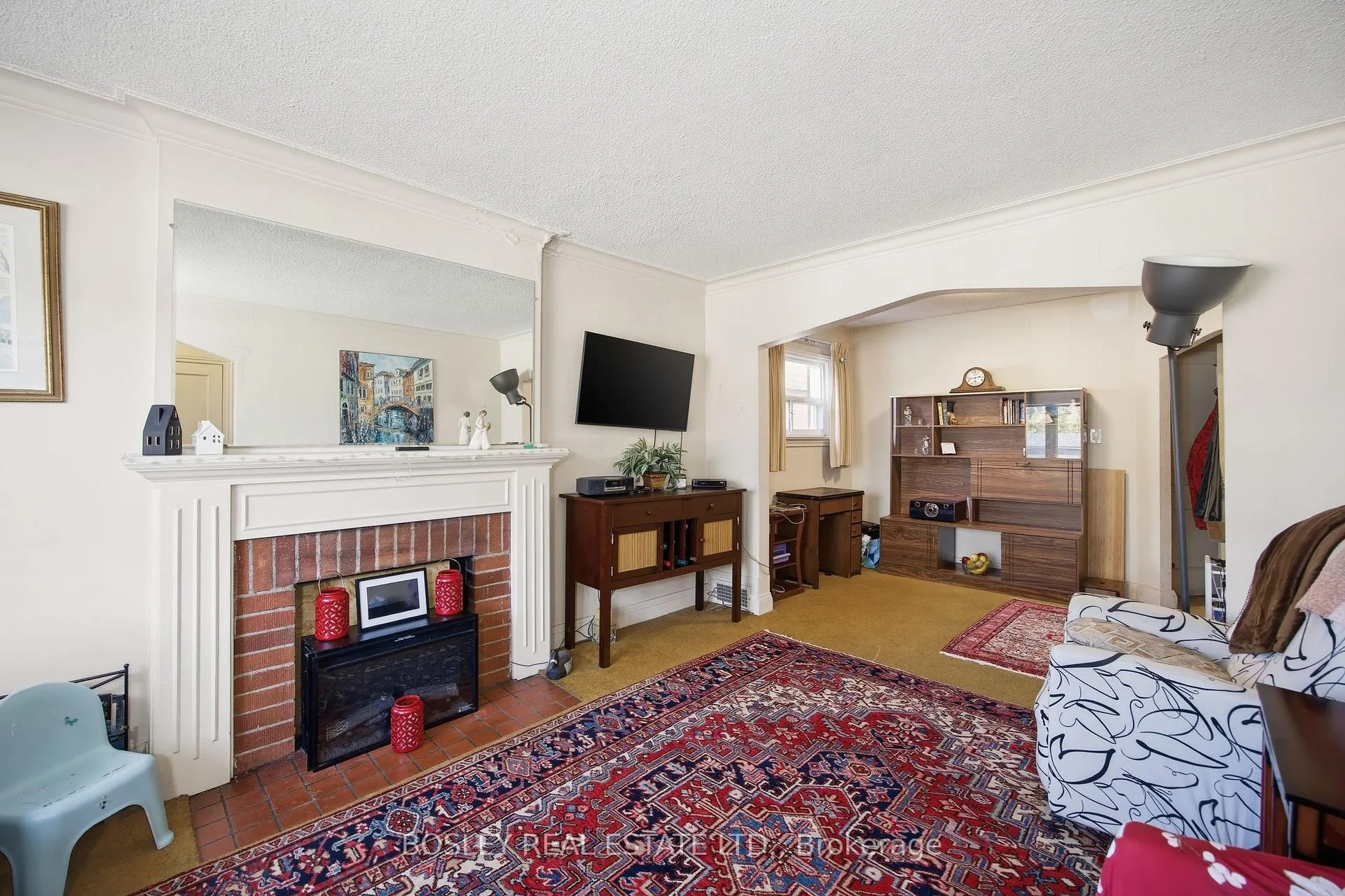 Photo 2 of 311 Laird Drive, Toronto, Leaside — HOMEH