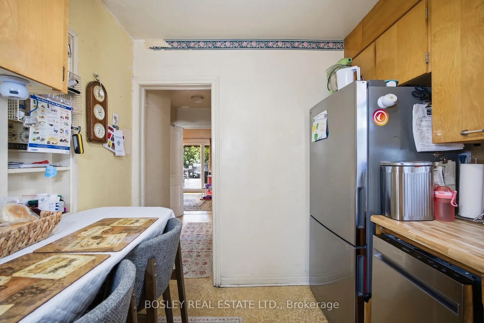 Photo 14 of 311 Laird Drive, Toronto, Leaside — HOMEH