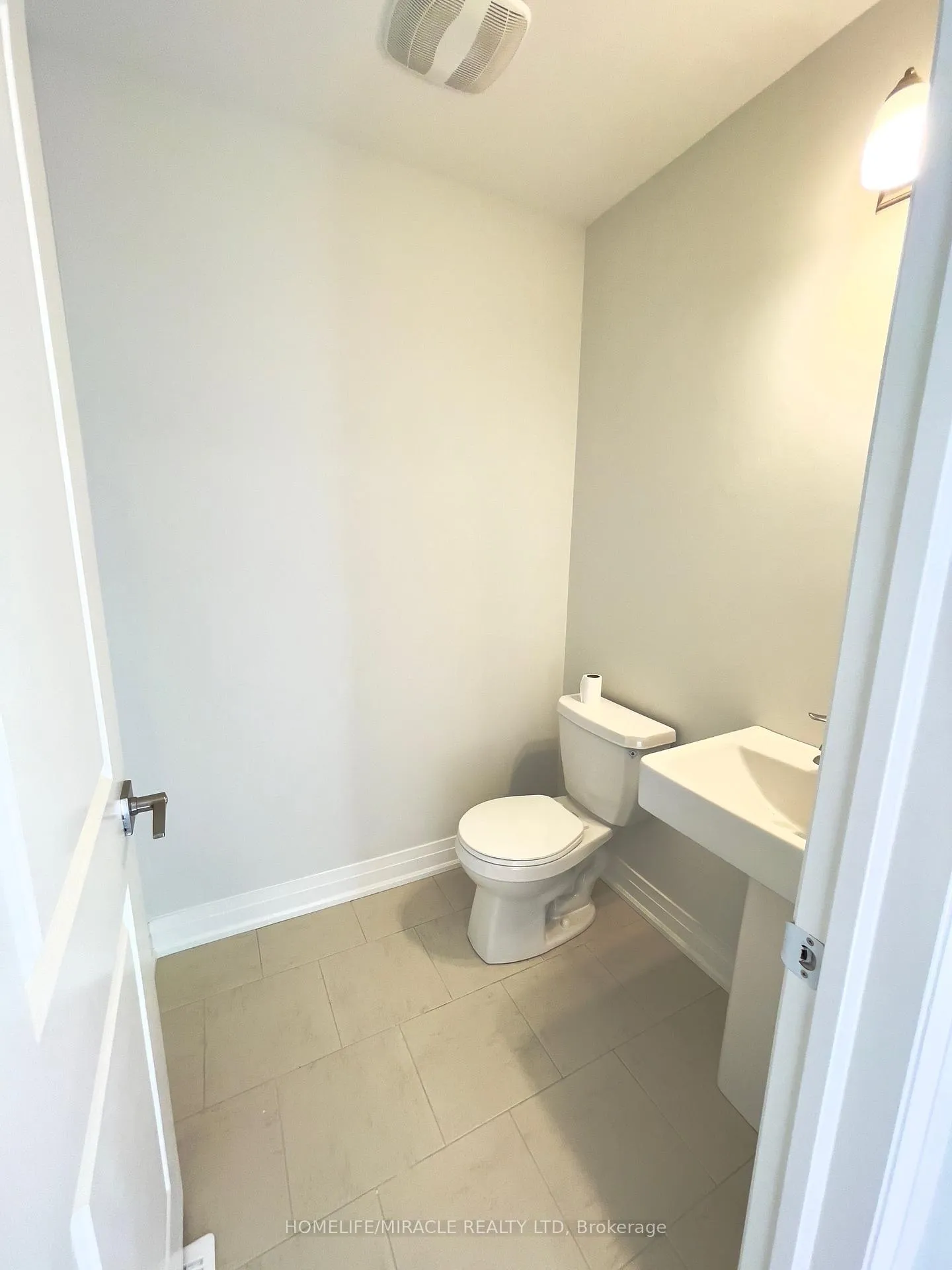 Photo 35 of 87 Windtree Way, Halton Hills, Georgetown — HOMEH