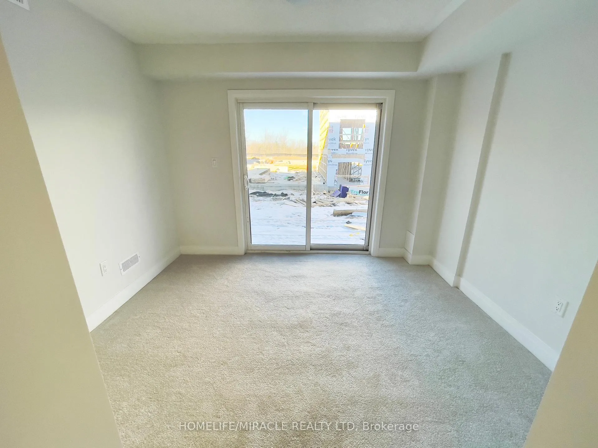 Photo 38 of 87 Windtree Way, Halton Hills, Georgetown — HOMEH
