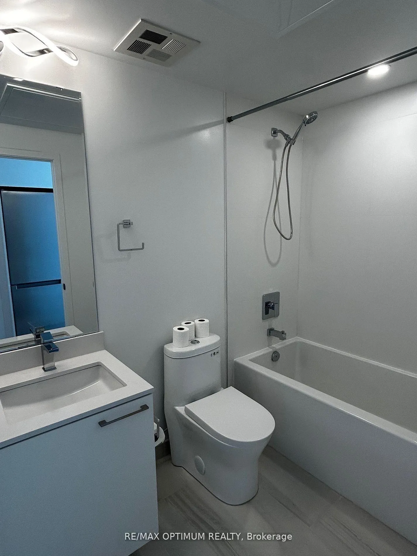 Photo 10 of Unit 1405, 260 Malta Avenue, Brampton, Fletcher's Creek South — HOMEH