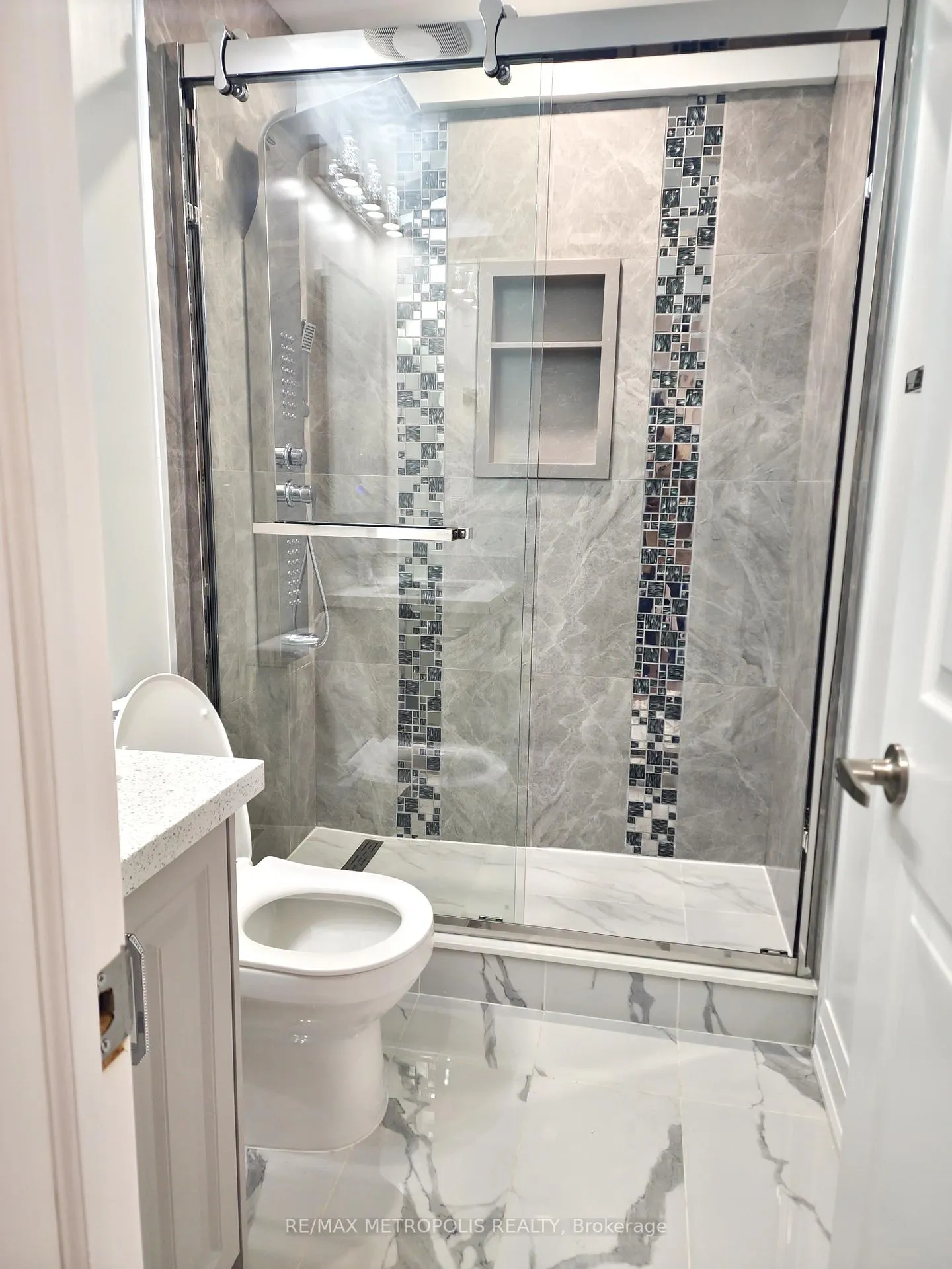 Photo 10 of Unit BSMT, 57 Blenheim Circle, Whitby, Rural Whitby — HOMEH