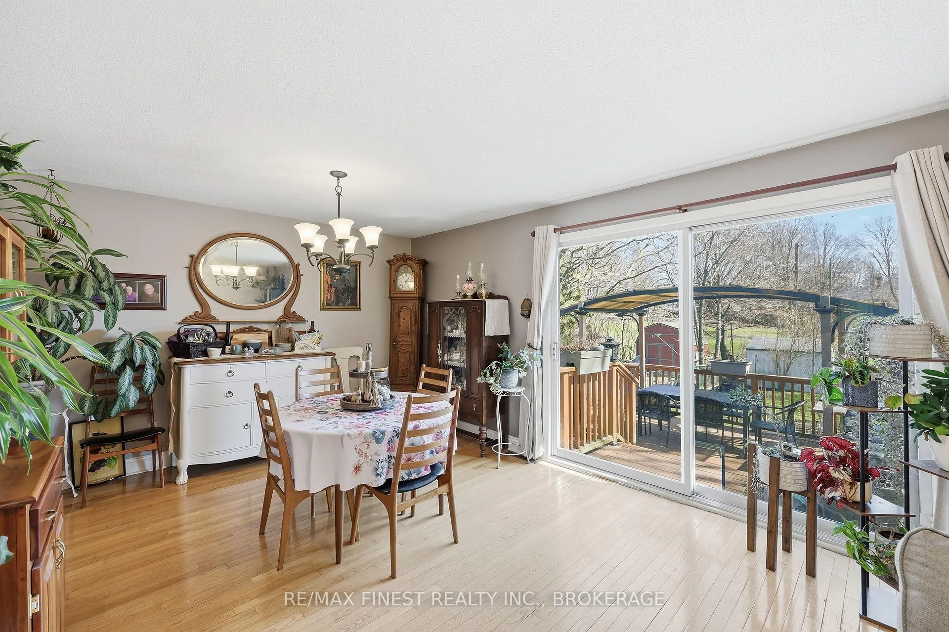 Photo 24 of 316 Glengarry Road, Kingston, West of Sir John A. Blvd — HOMEH