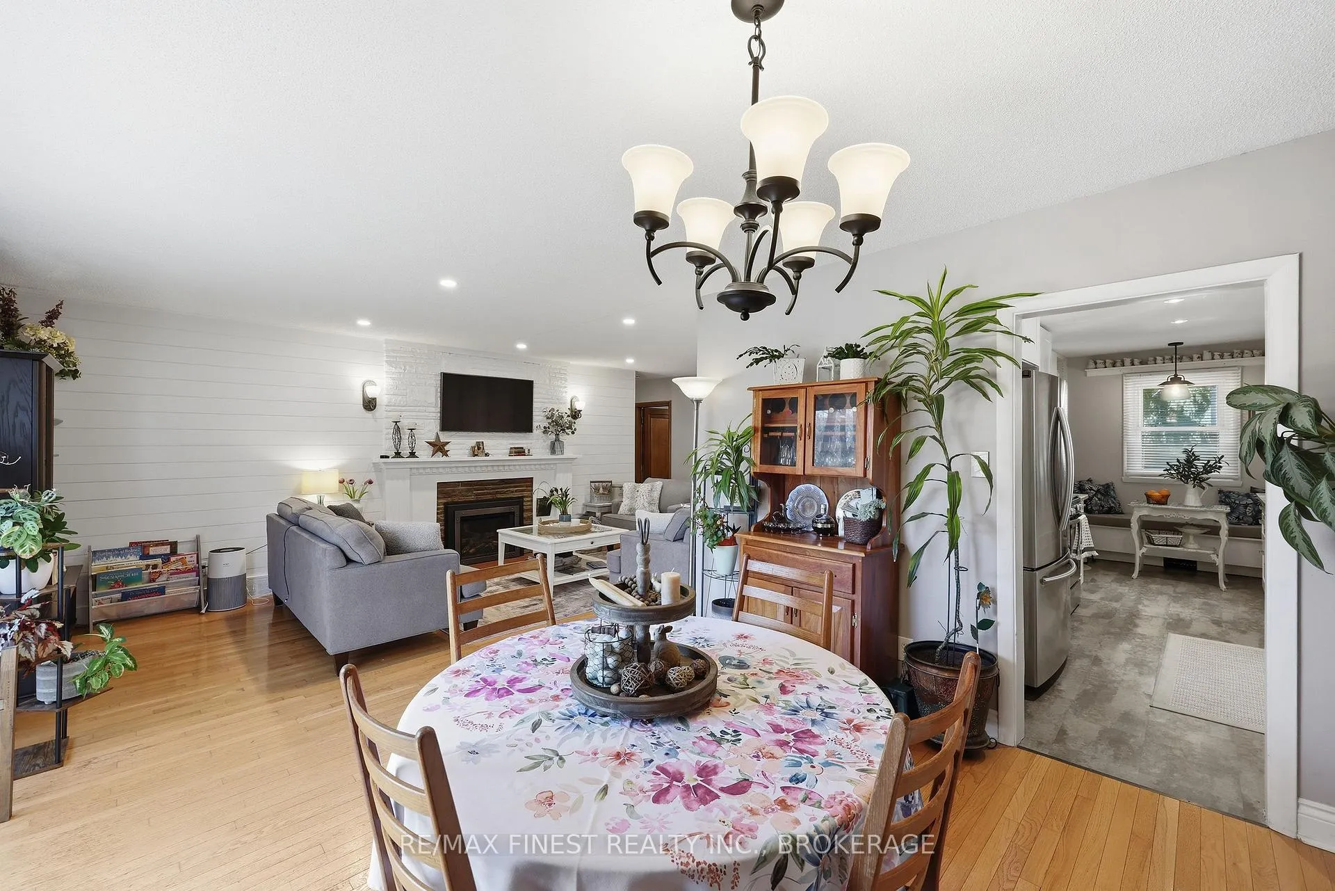 Photo 25 of 316 Glengarry Road, Kingston, West of Sir John A. Blvd — HOMEH