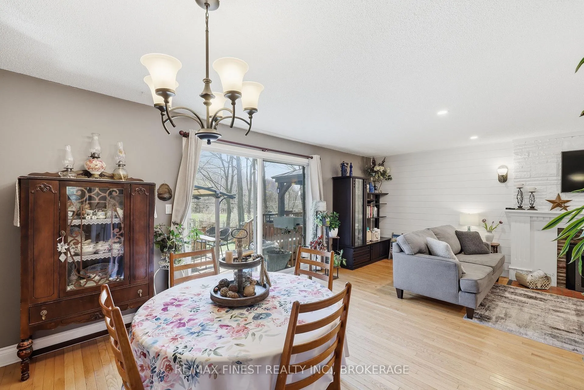 Photo 26 of 316 Glengarry Road, Kingston, West of Sir John A. Blvd — HOMEH