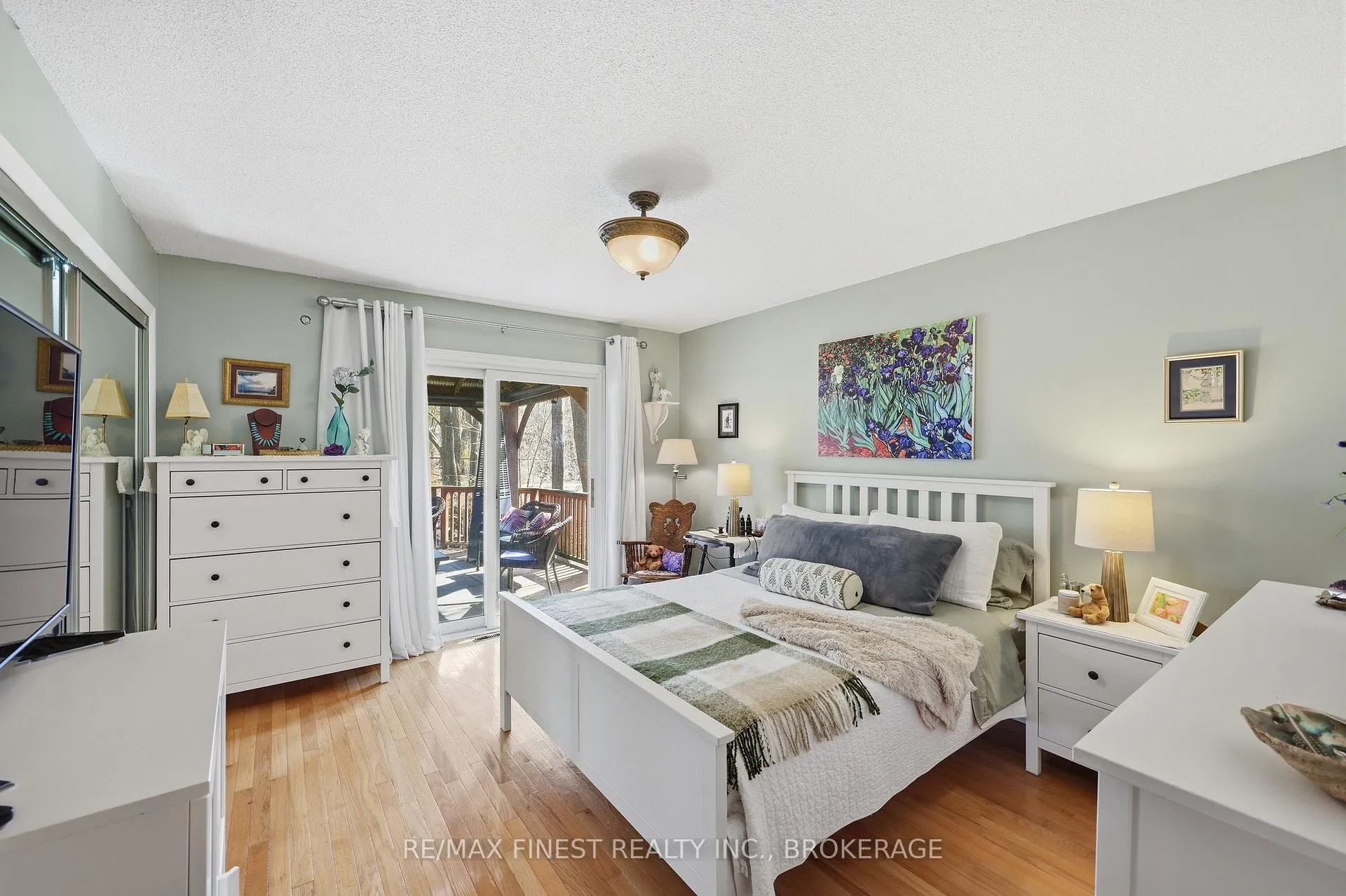 Photo 32 of 316 Glengarry Road, Kingston, West of Sir John A. Blvd — HOMEH