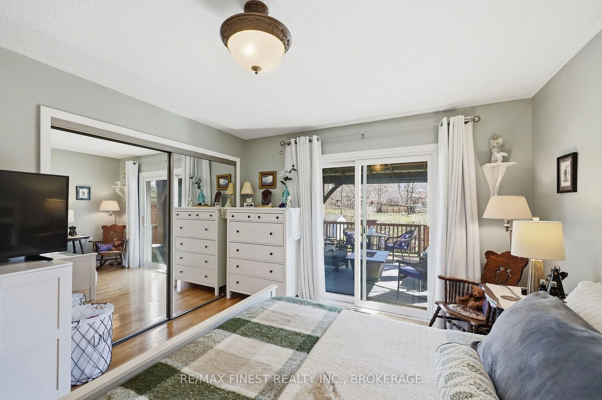 Photo 33 of 316 Glengarry Road, Kingston, West of Sir John A. Blvd — HOMEH