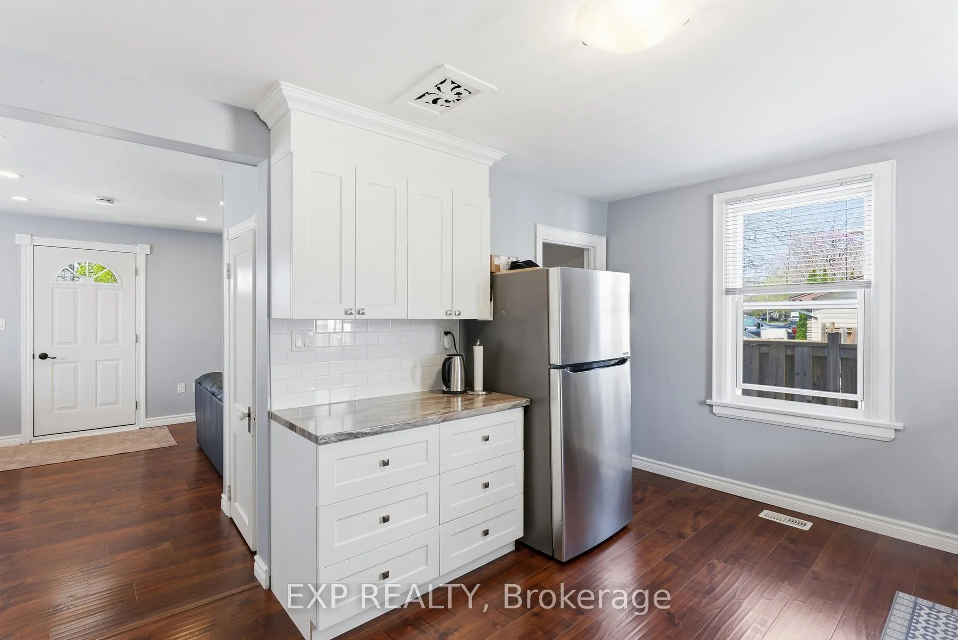 Photo 10 of 590 Scott Street, St. Catharines, Carlton/Bunting — HOMEH