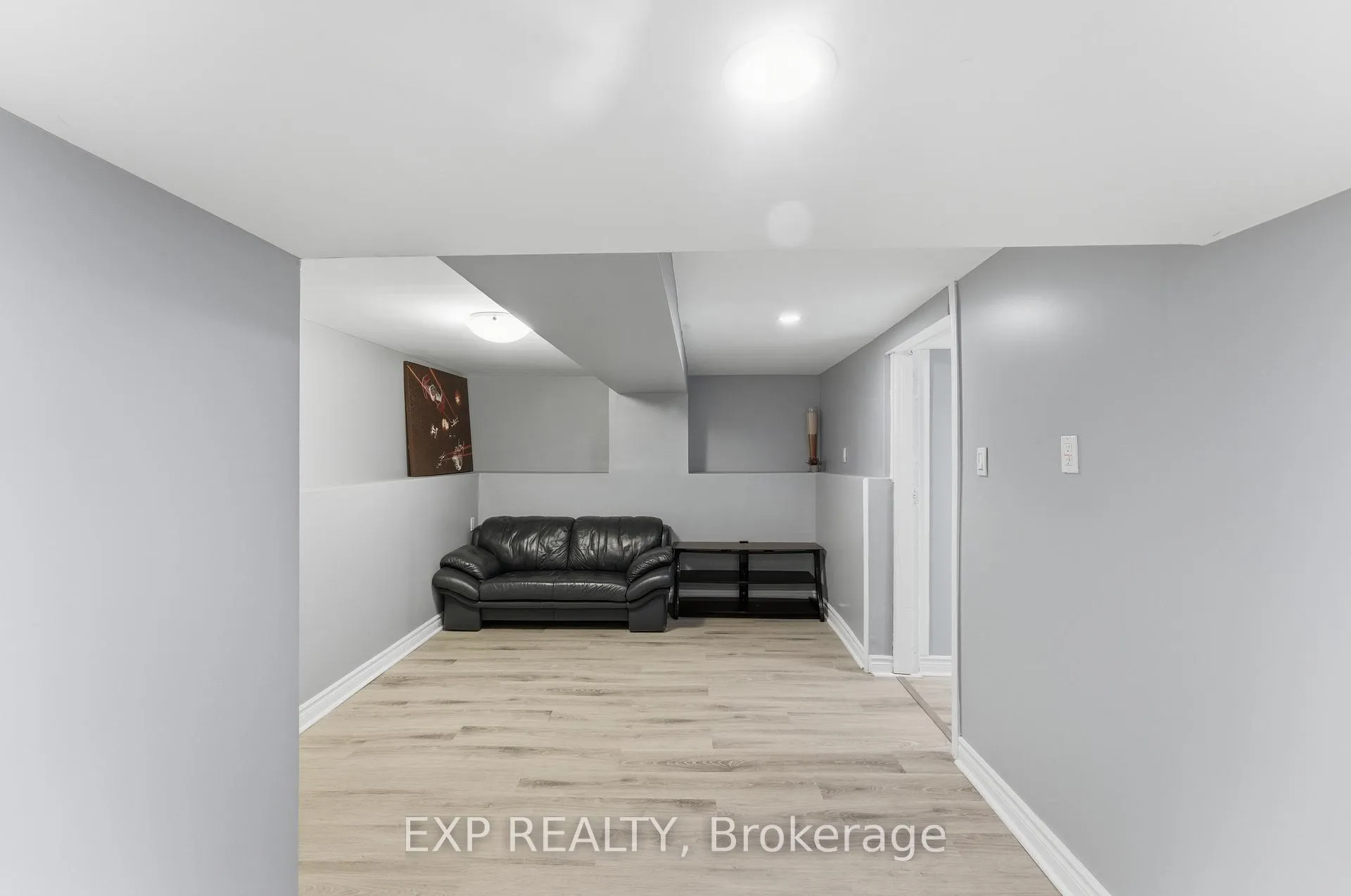 Photo 25 of 590 Scott Street, St. Catharines, Carlton/Bunting — HOMEH