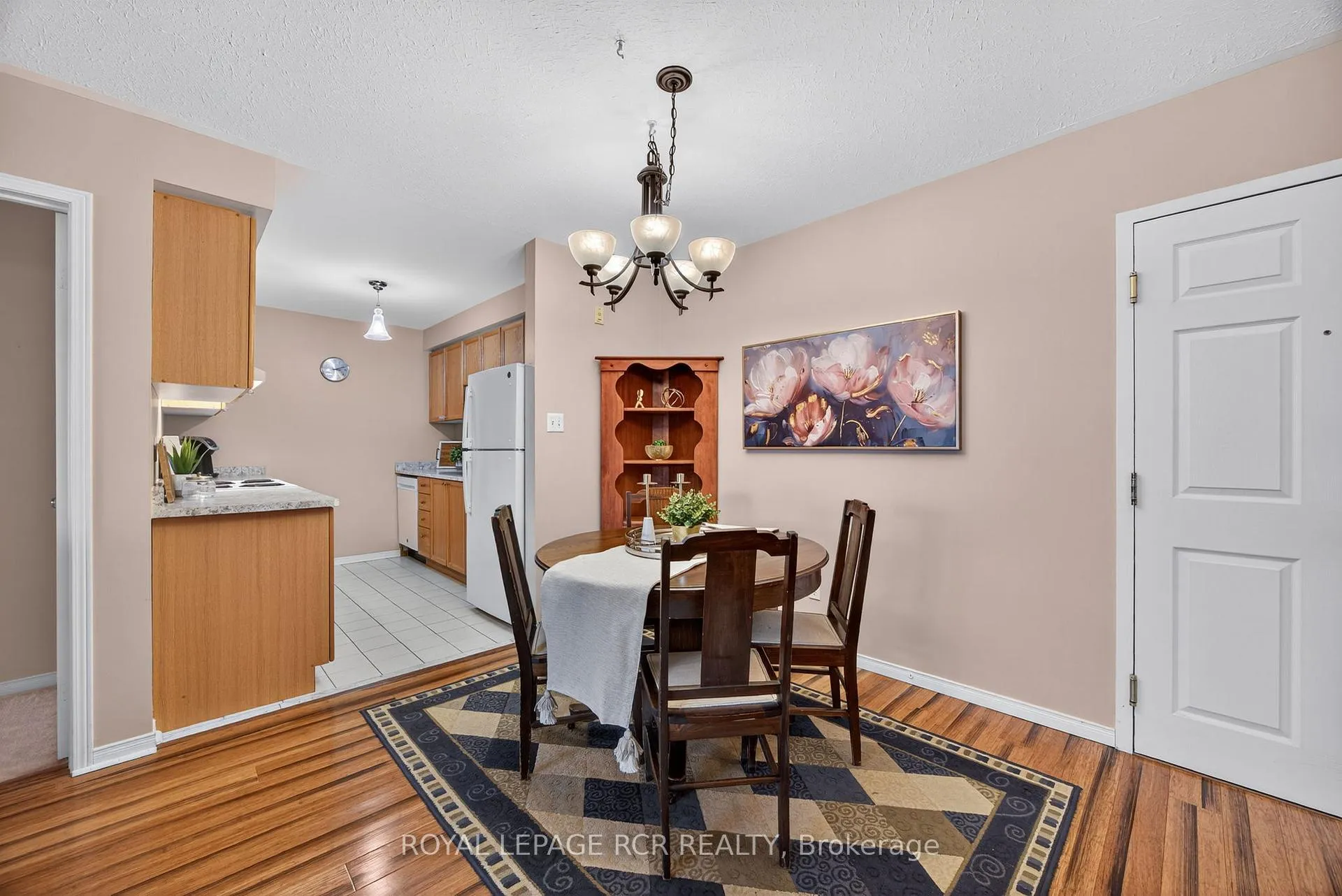 Photo 3 of Unit 310, 250 Robert Street, Shelburne — HOMEH